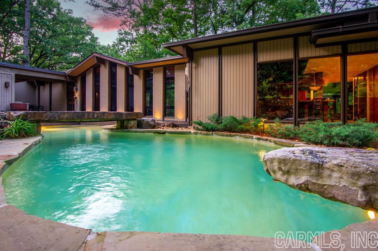 RIVER RIDGE - Residential