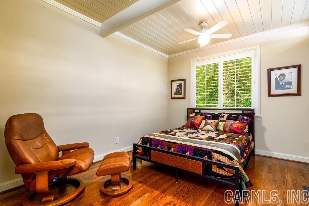 RIVER RIDGE - Residential