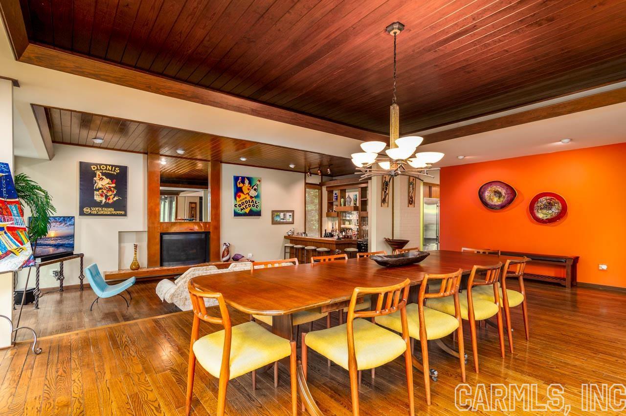 RIVER RIDGE - Residential