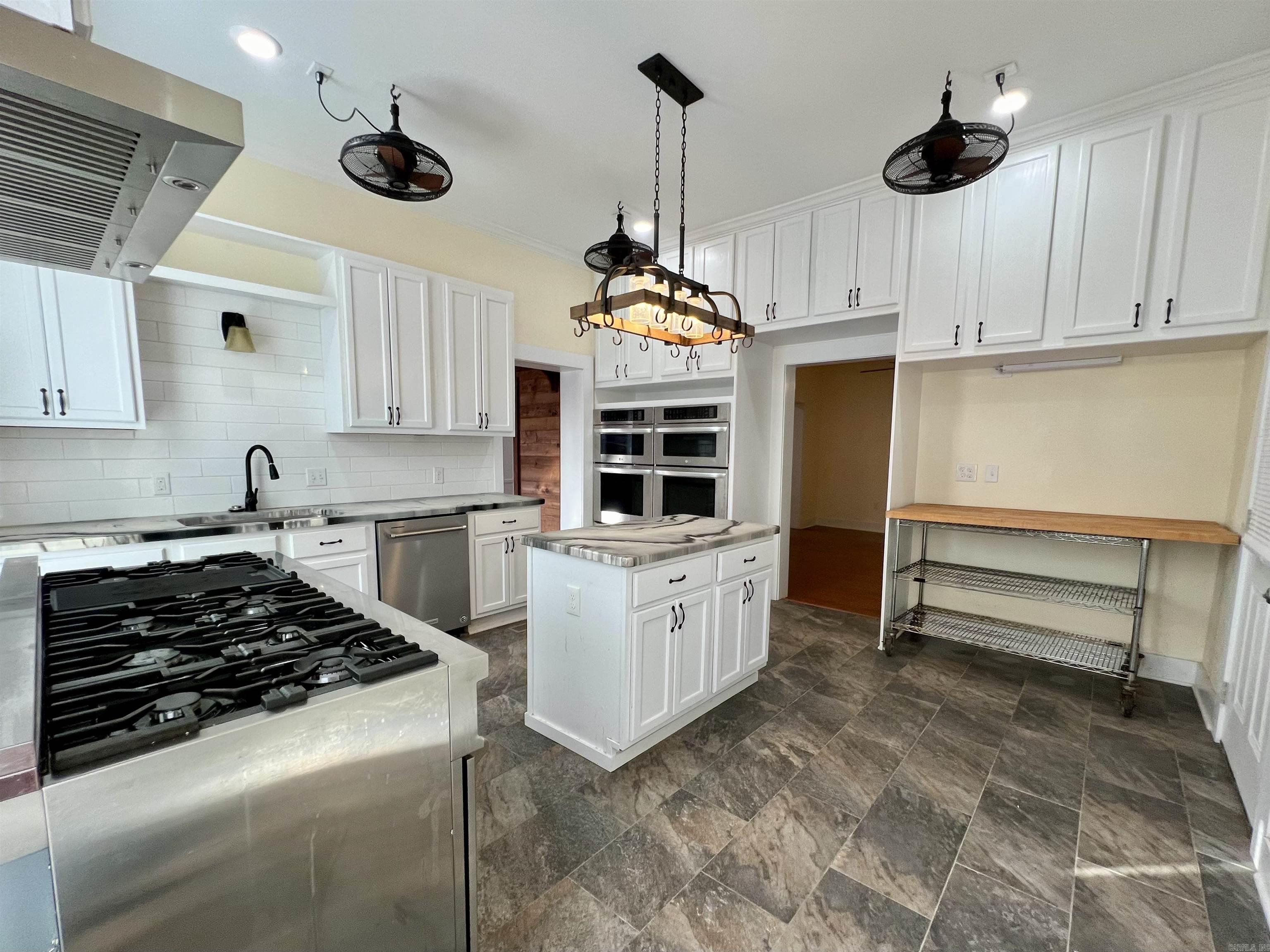 Pruetts 2nd - Commercial Sale