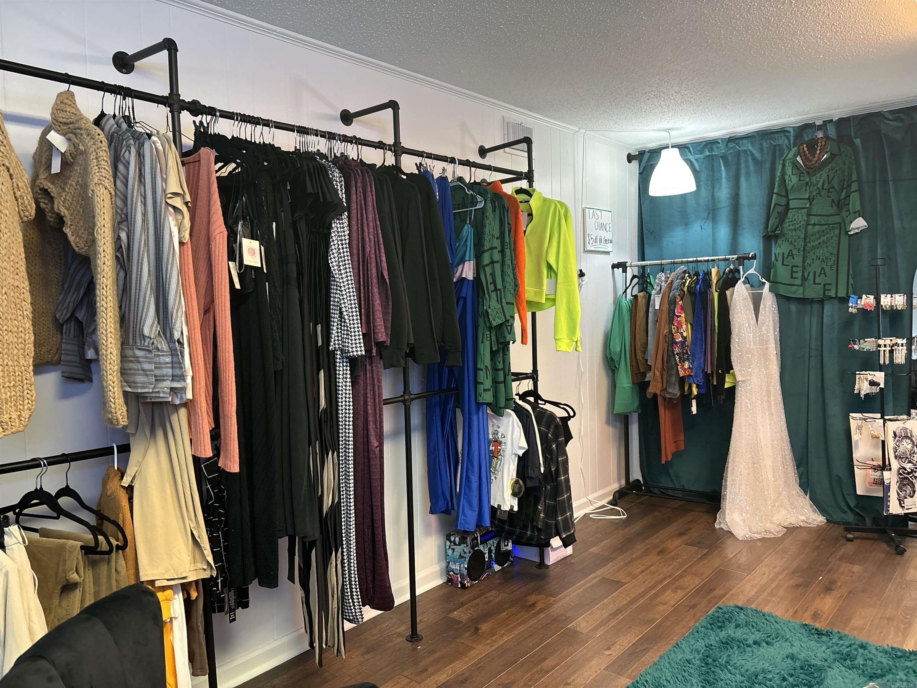 OT Hicks & Reynolds - Commercial Sale