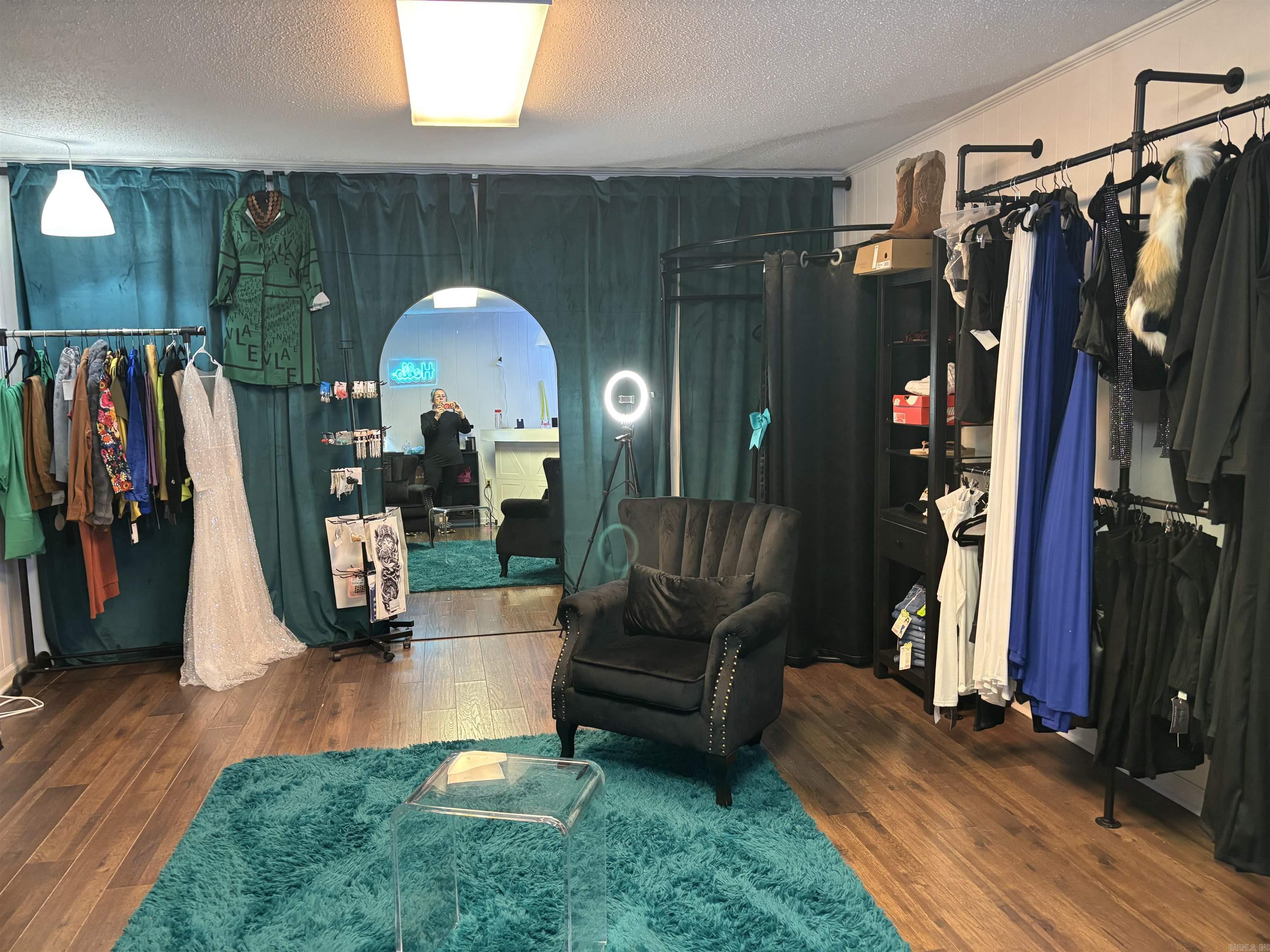 OT Hicks & Reynolds - Commercial Sale