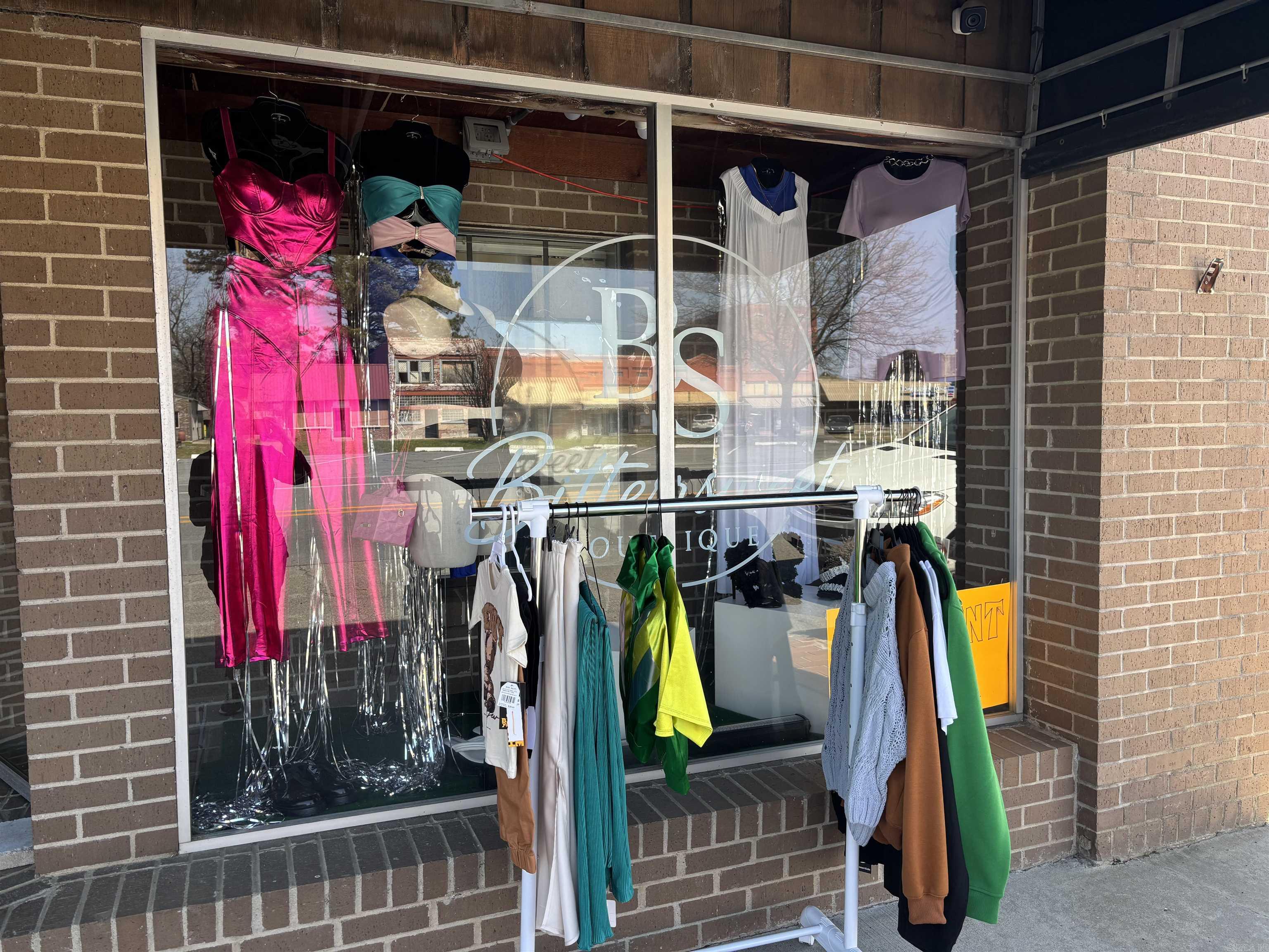 OT Hicks & Reynolds - Commercial Sale