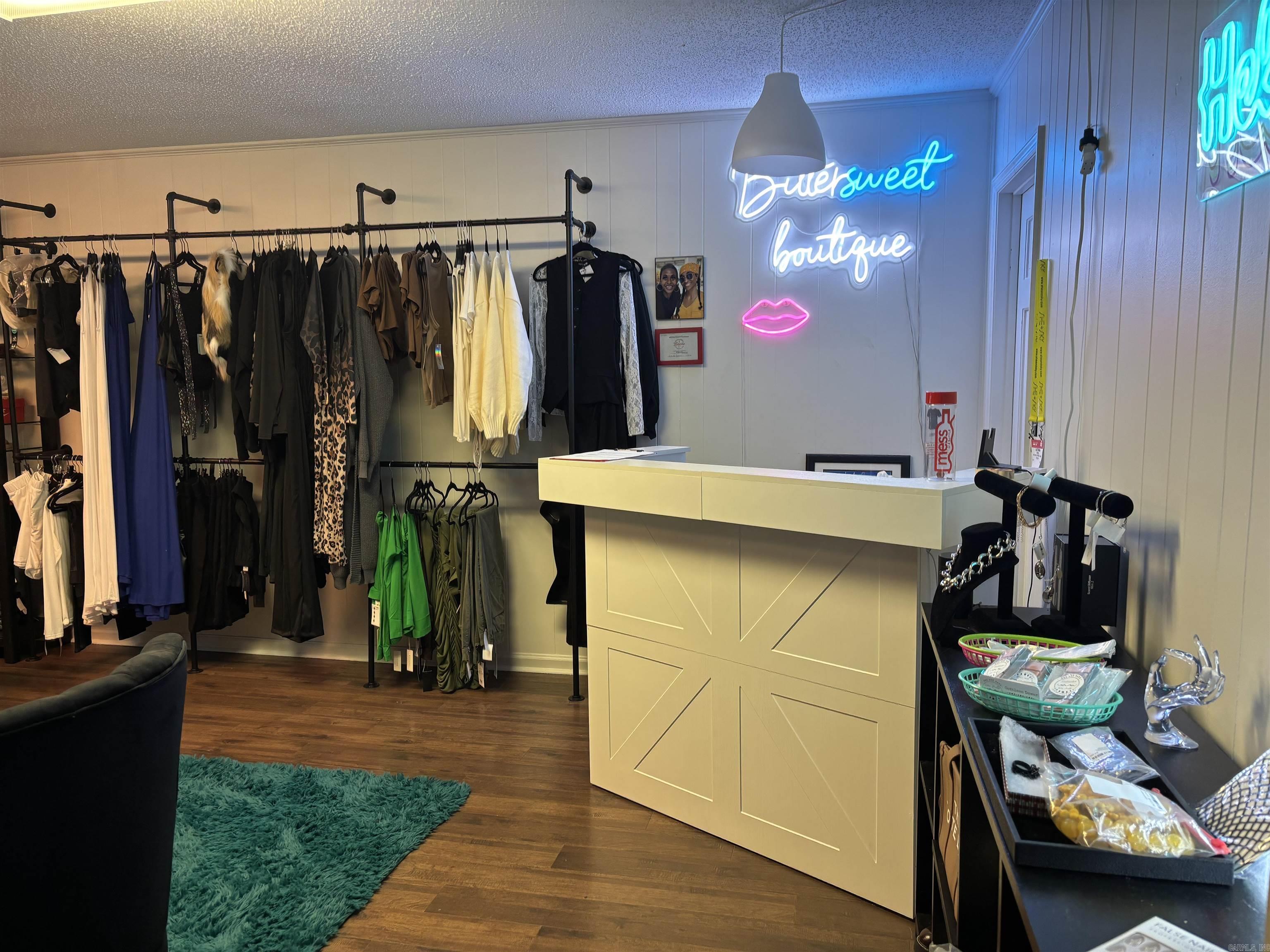 OT Hicks & Reynolds - Commercial Sale