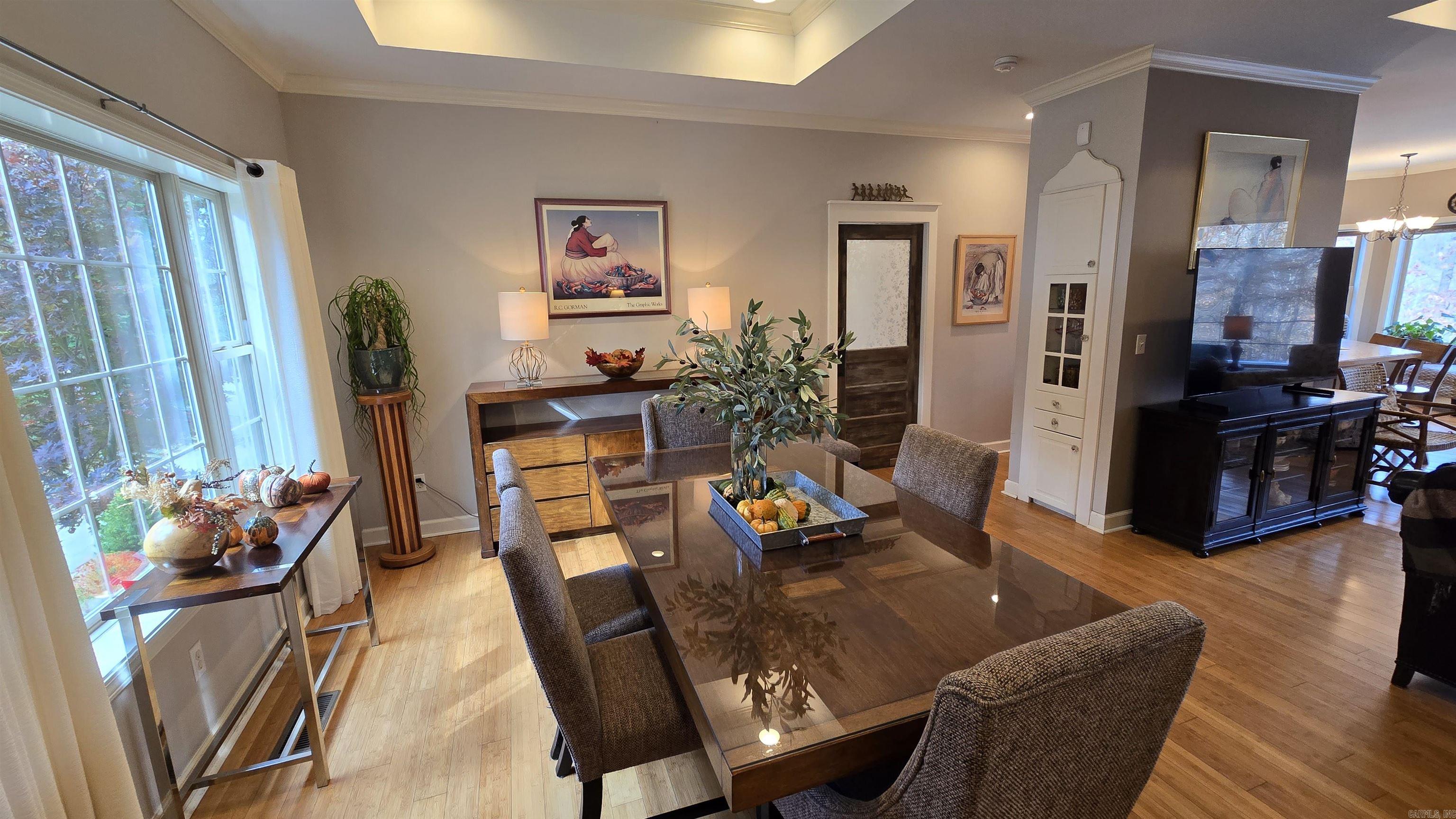 MOUNTAIN AIRE EAST LAKESIDE - Residential