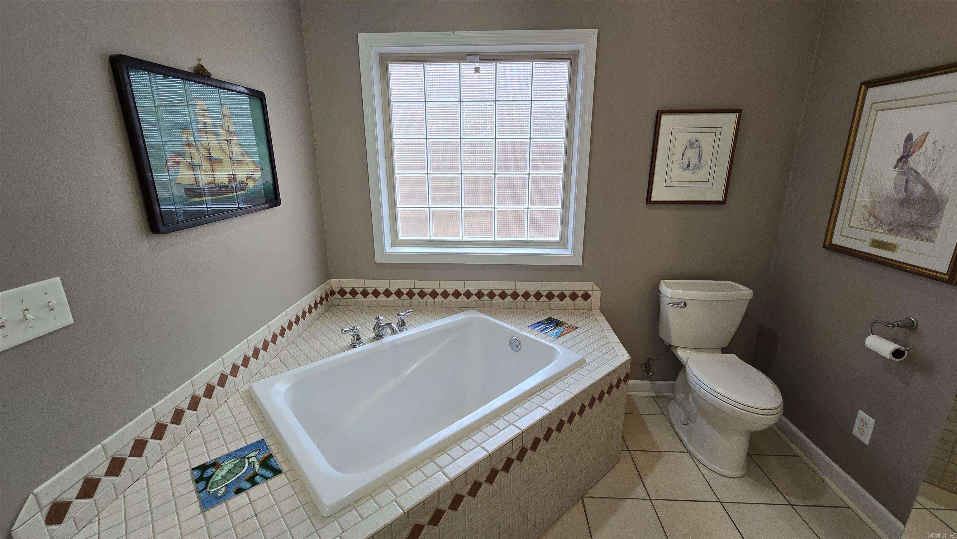 MOUNTAIN AIRE EAST LAKESIDE - Residential