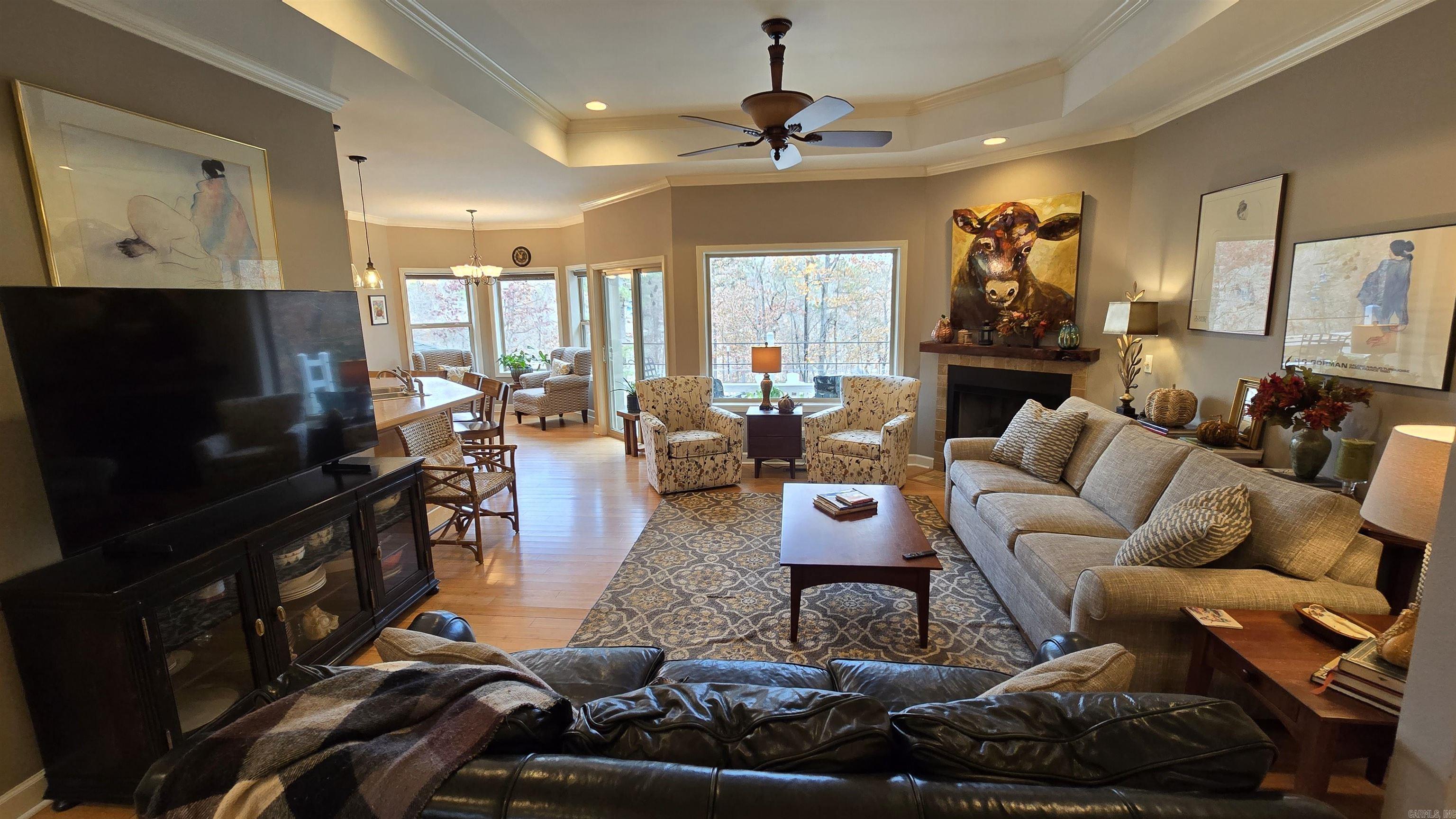 MOUNTAIN AIRE EAST LAKESIDE - Residential