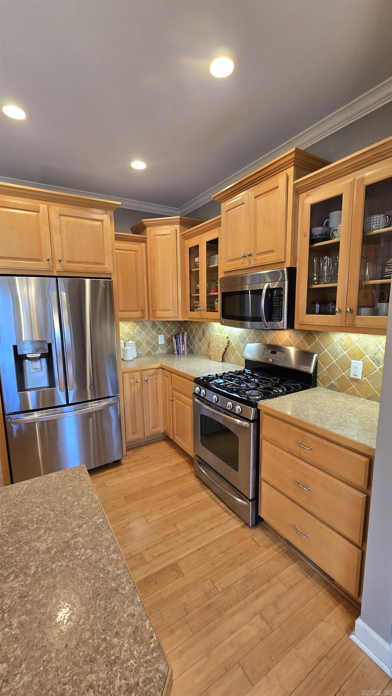 MOUNTAIN AIRE EAST LAKESIDE - Residential