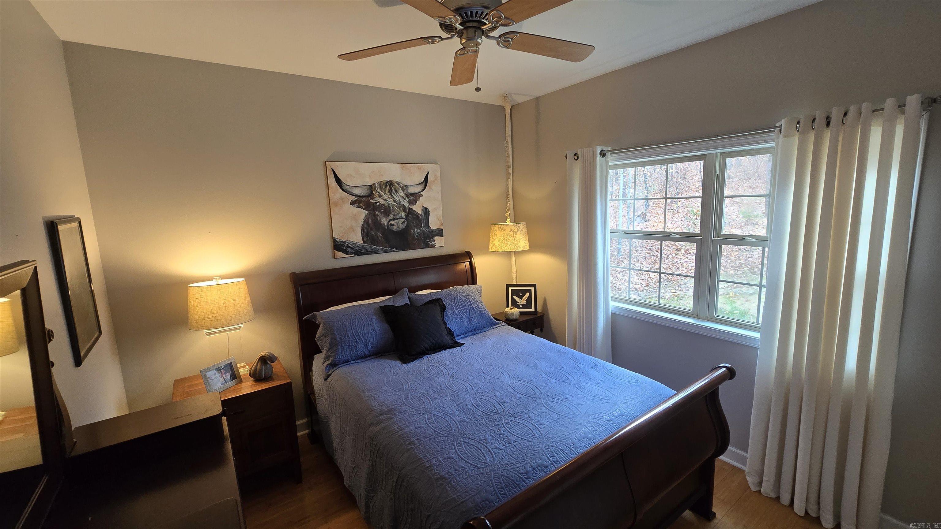 MOUNTAIN AIRE EAST LAKESIDE - Residential