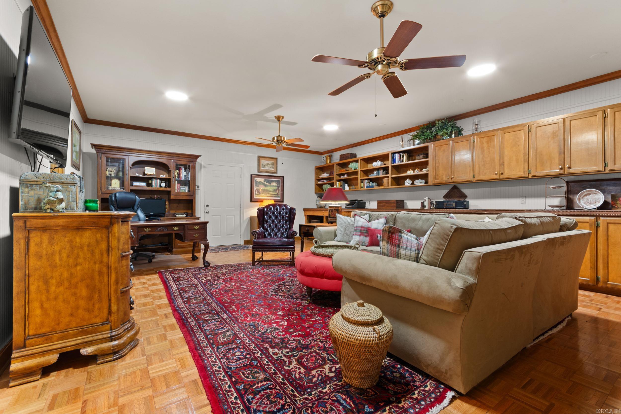 WOODRIDGE TOWNHOMES - Residential