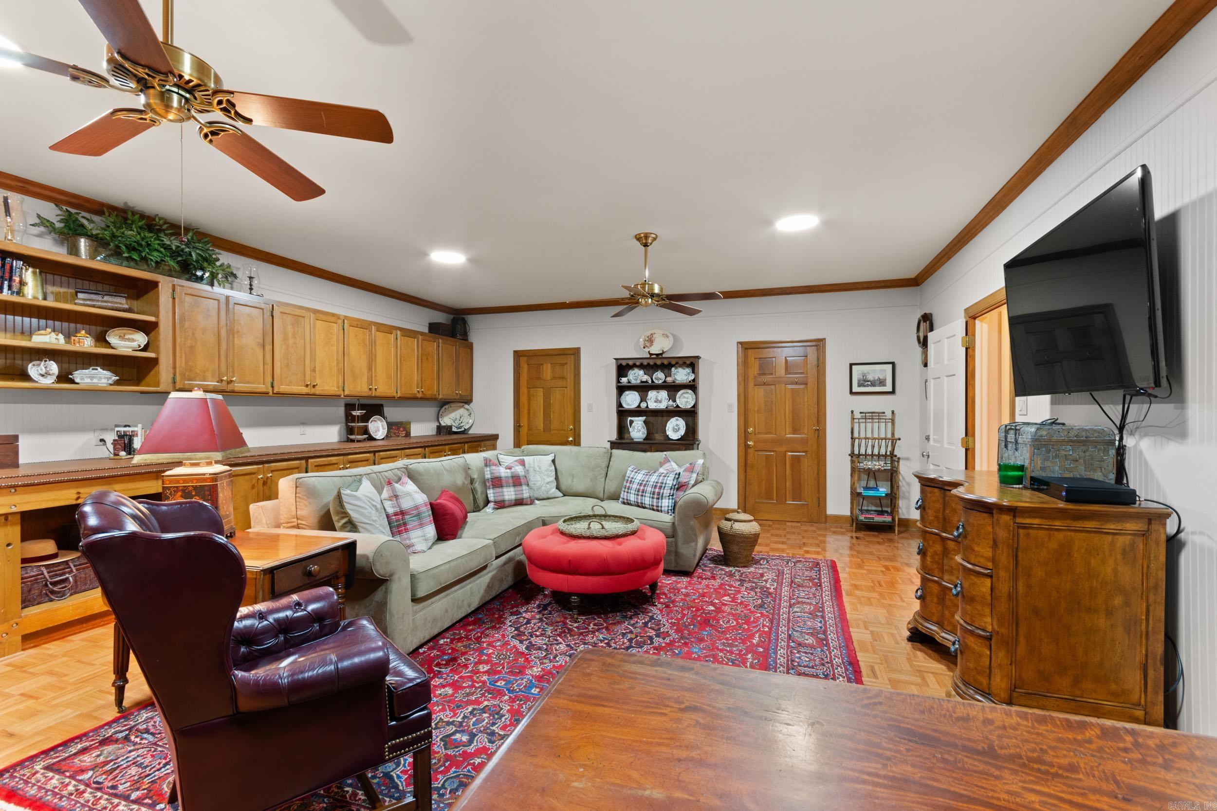 WOODRIDGE TOWNHOMES - Residential