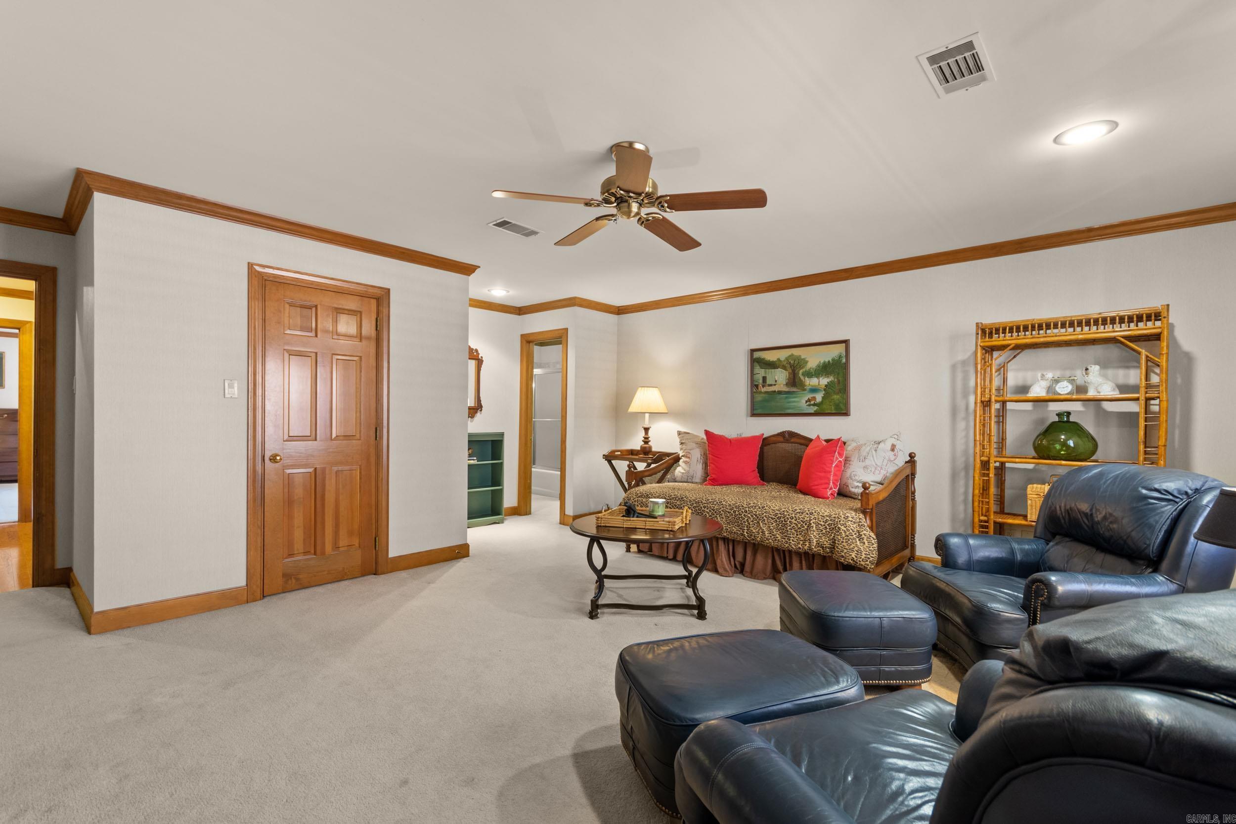 WOODRIDGE TOWNHOMES - Residential