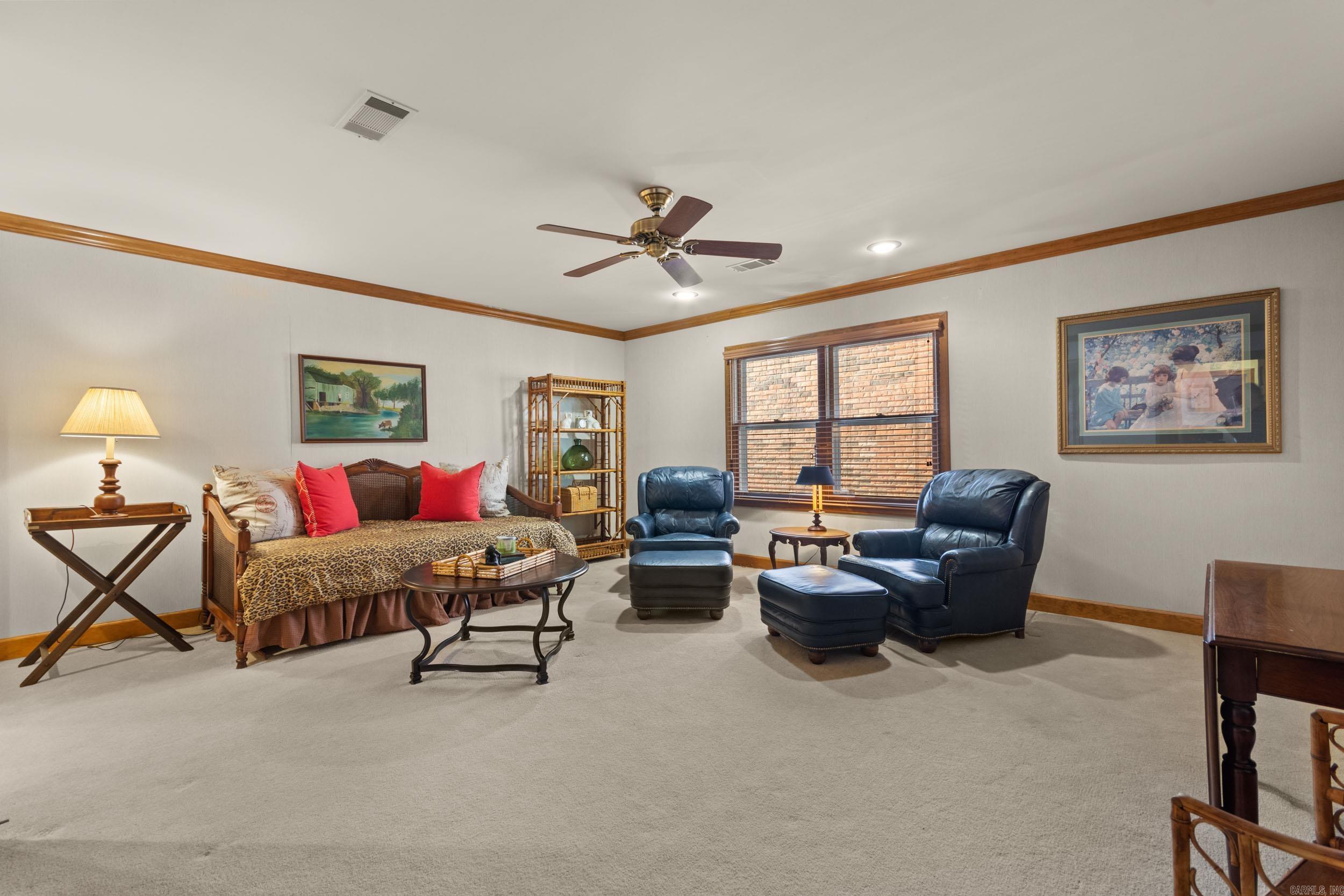 WOODRIDGE TOWNHOMES - Residential