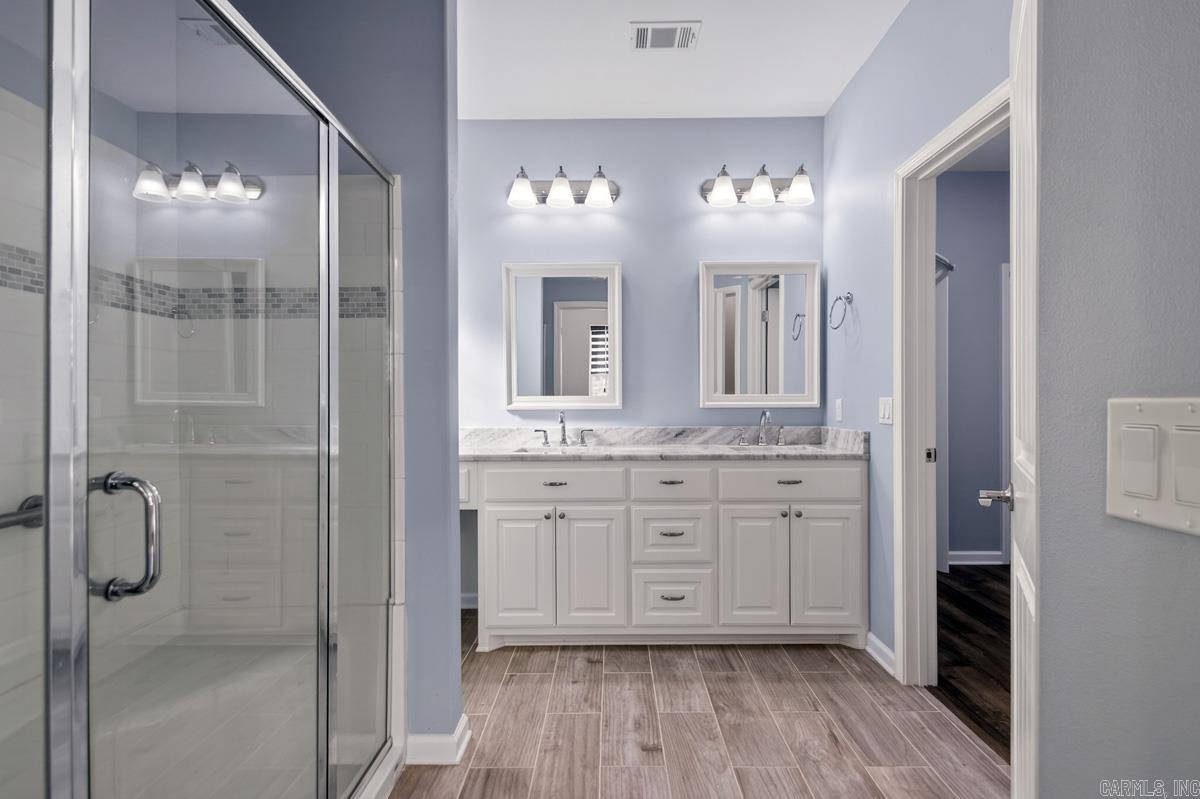 RONQUILLO - Residential