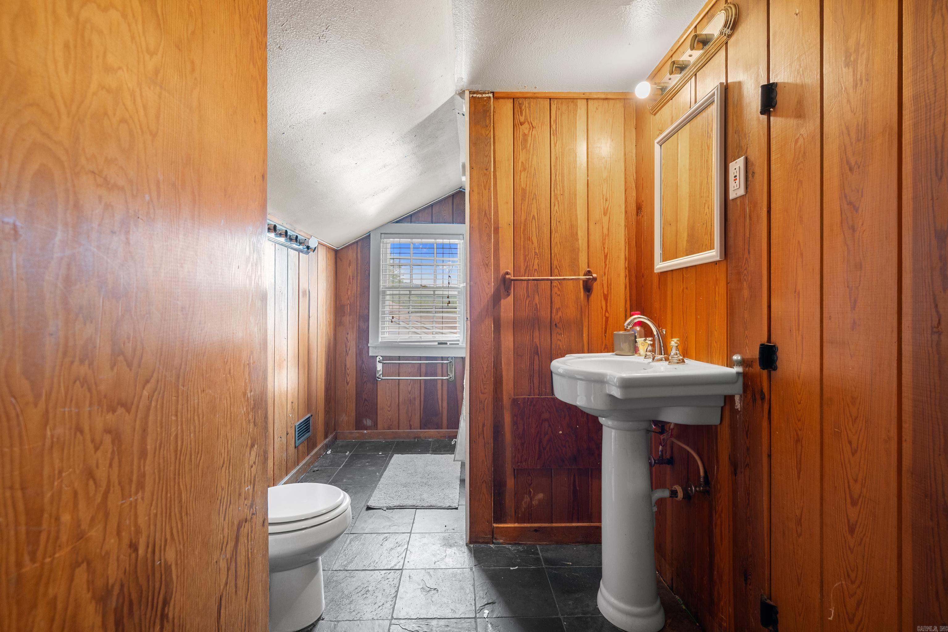 BURCH ADDITION - Residential
