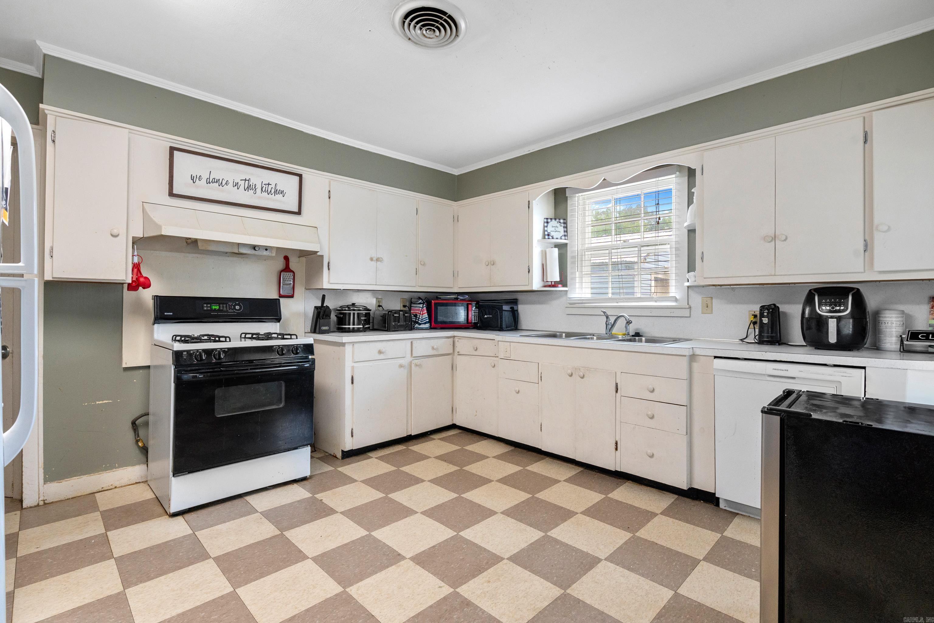BURCH ADDITION - Residential