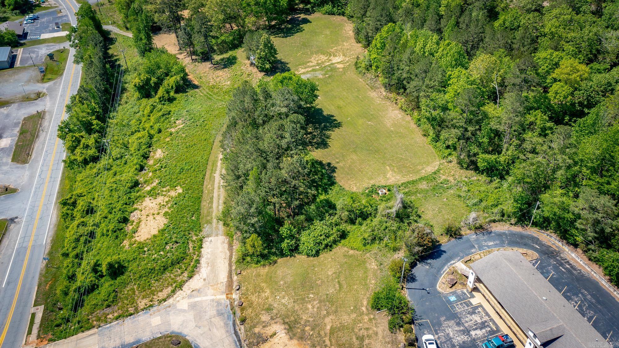 01C Clinton City - Land