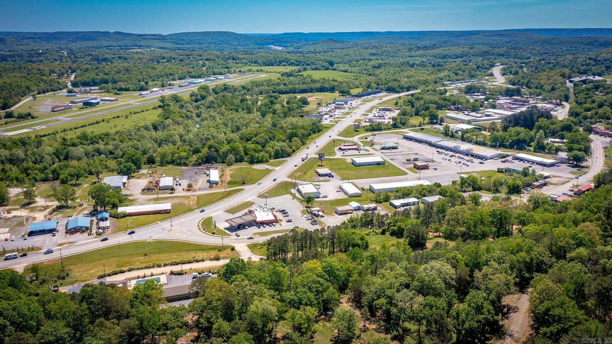 01C Clinton City - Land