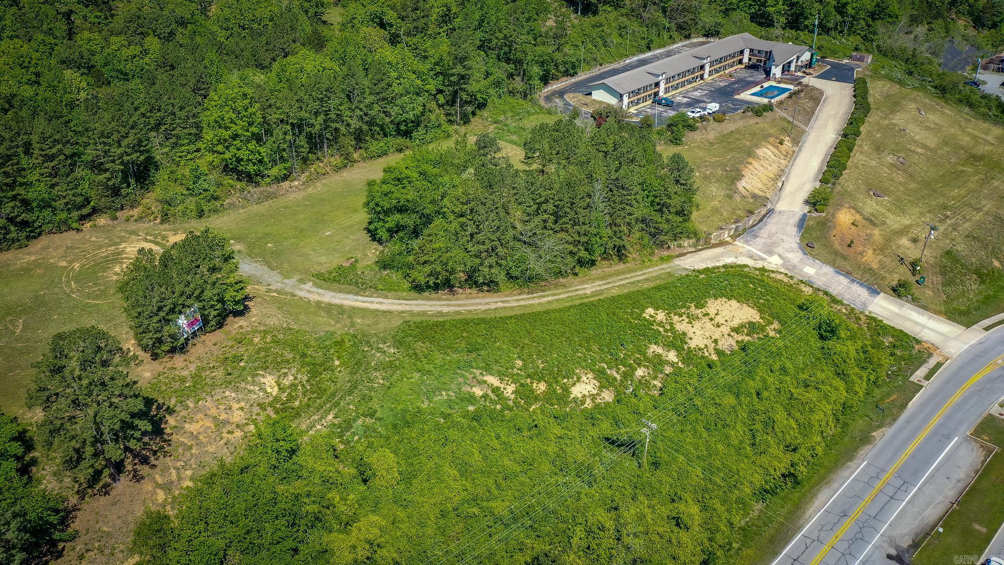 01C Clinton City - Land