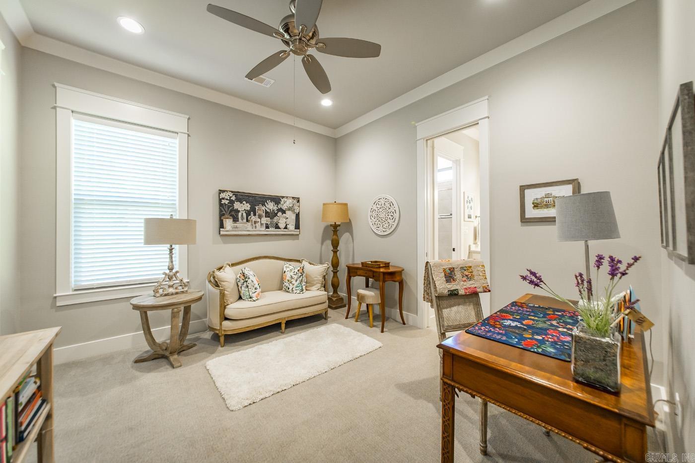 CHENAL VALLEY "ENSBURY PLACE" - Residential