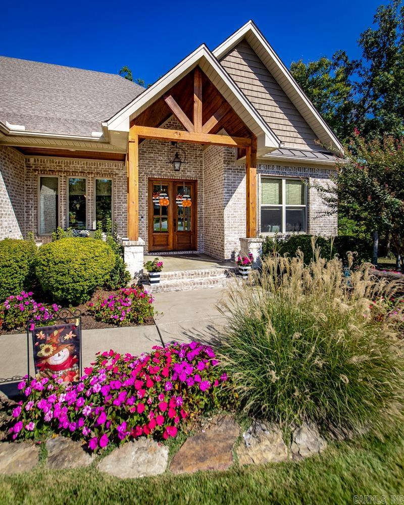 CHENAL VALLEY "ENSBURY PLACE" - Residential