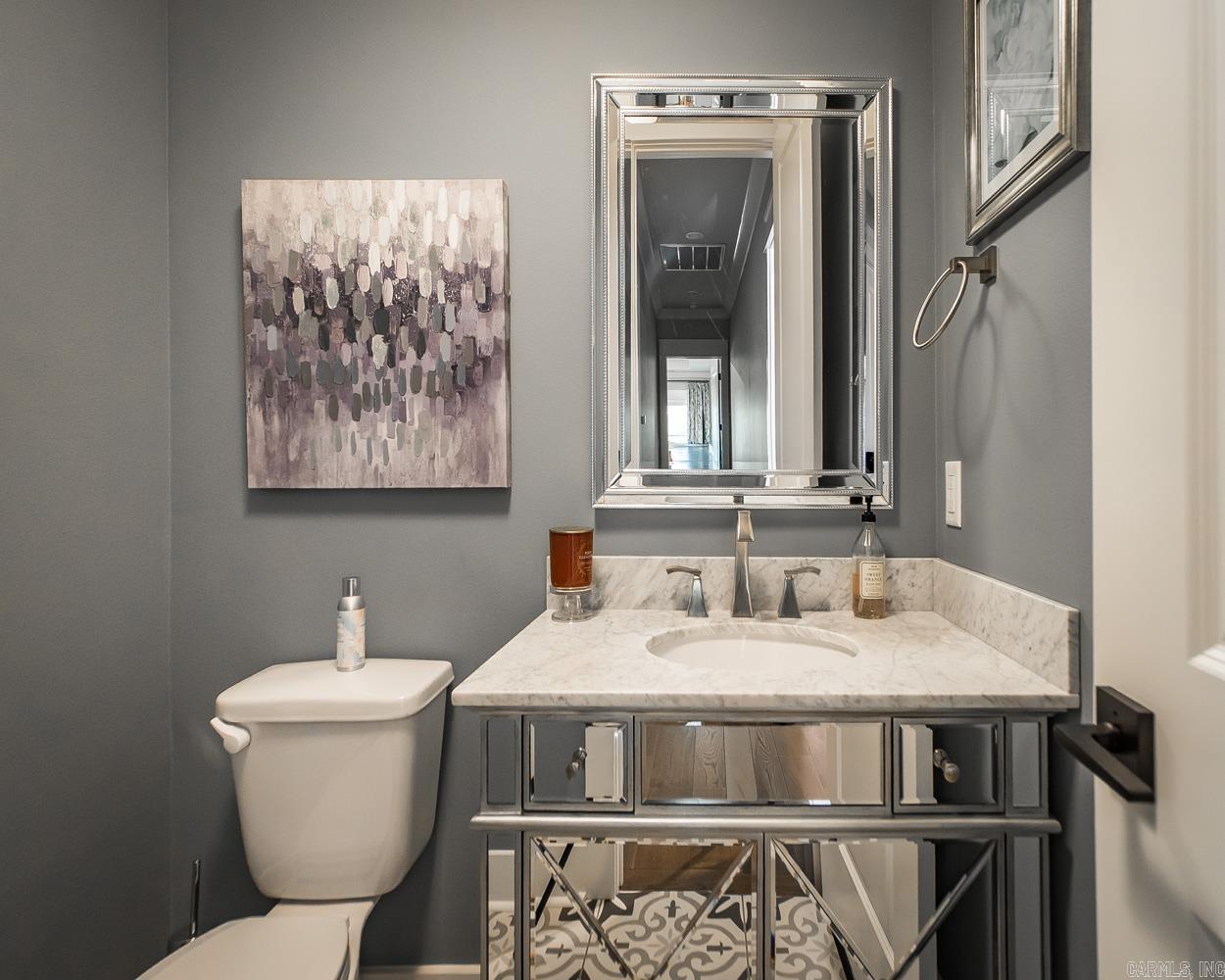 CHENAL VALLEY "ENSBURY PLACE" - Residential