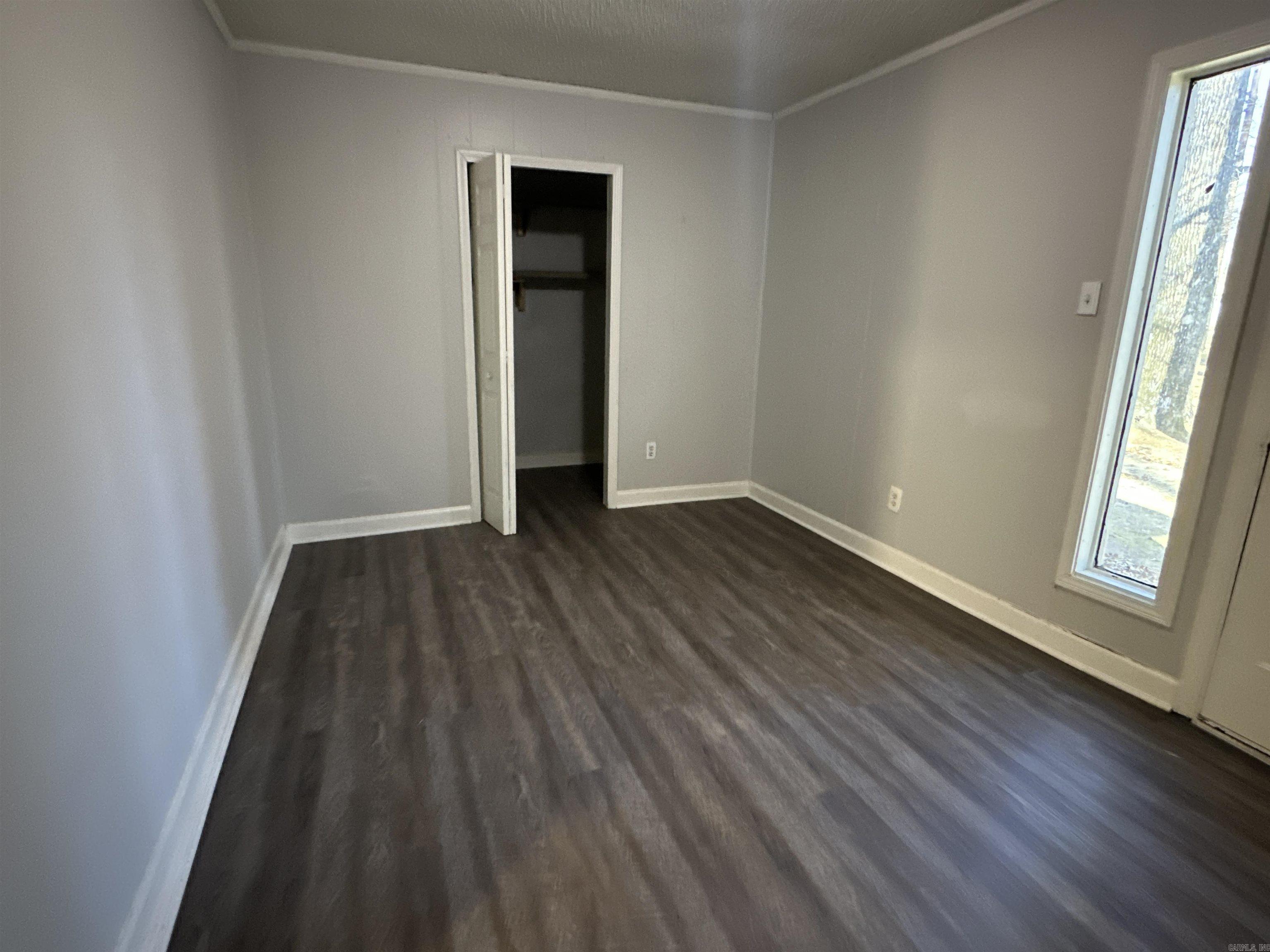 American Manor - Residential Lease