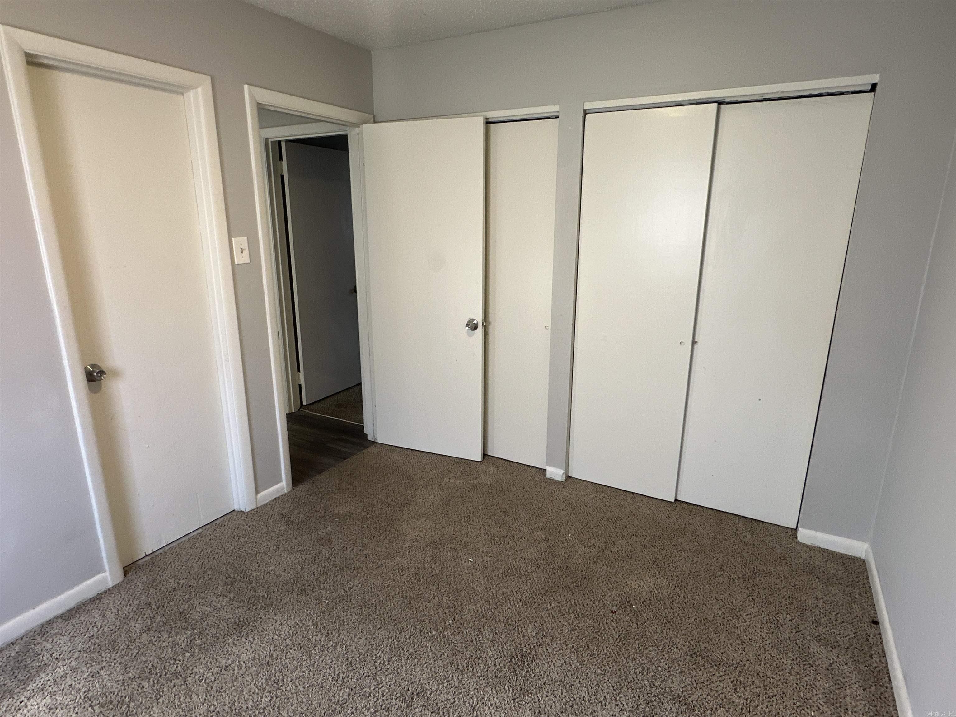 American Manor - Residential Lease