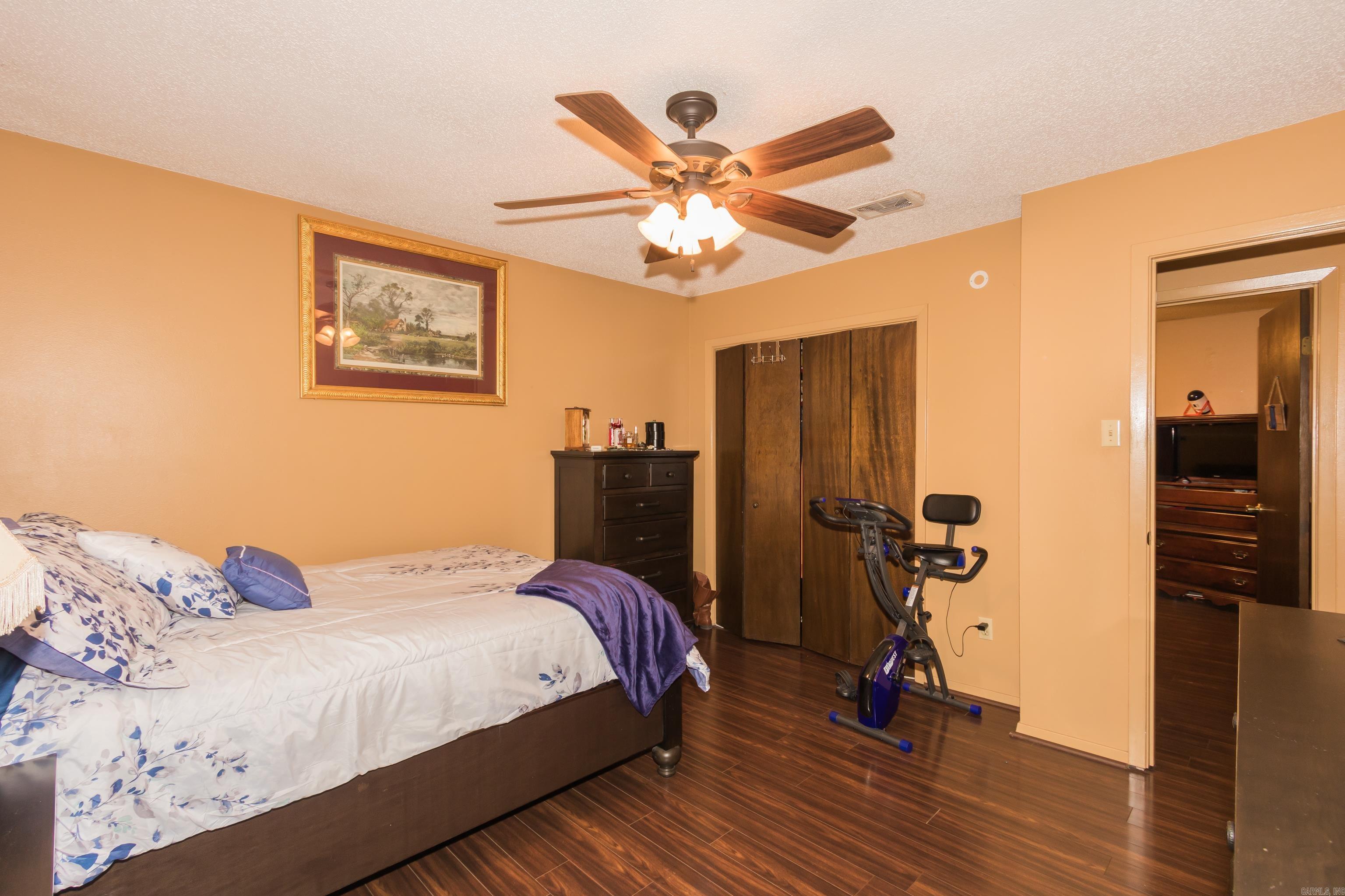 BRADBURN - Residential