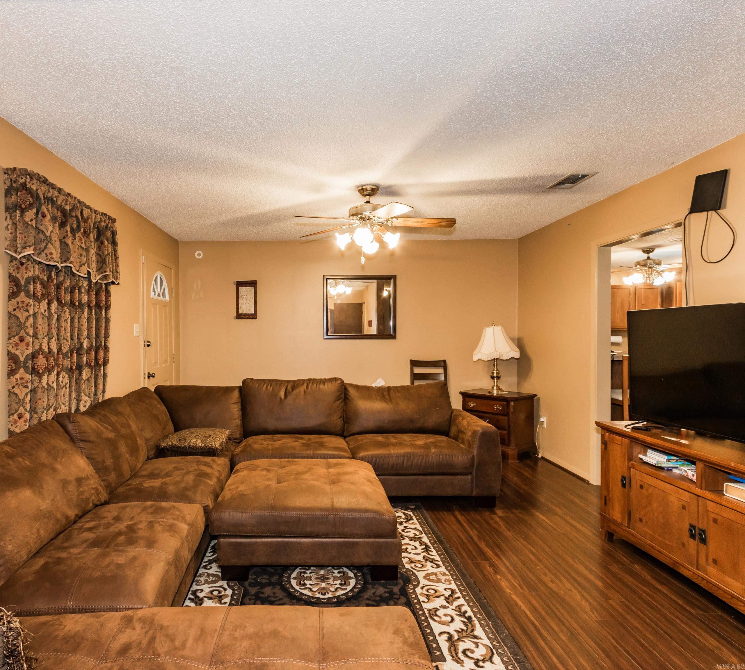 BRADBURN - Residential