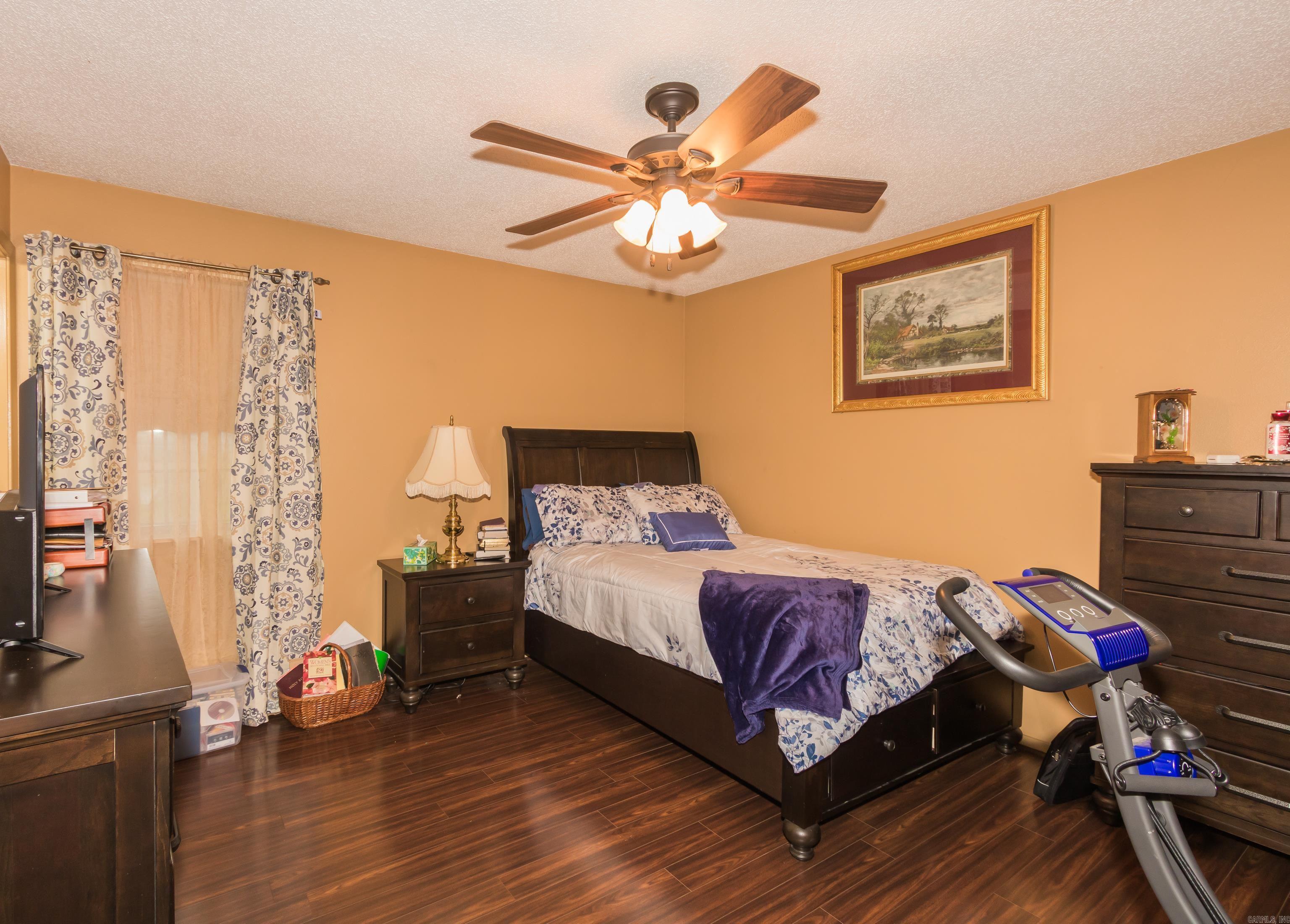 BRADBURN - Residential