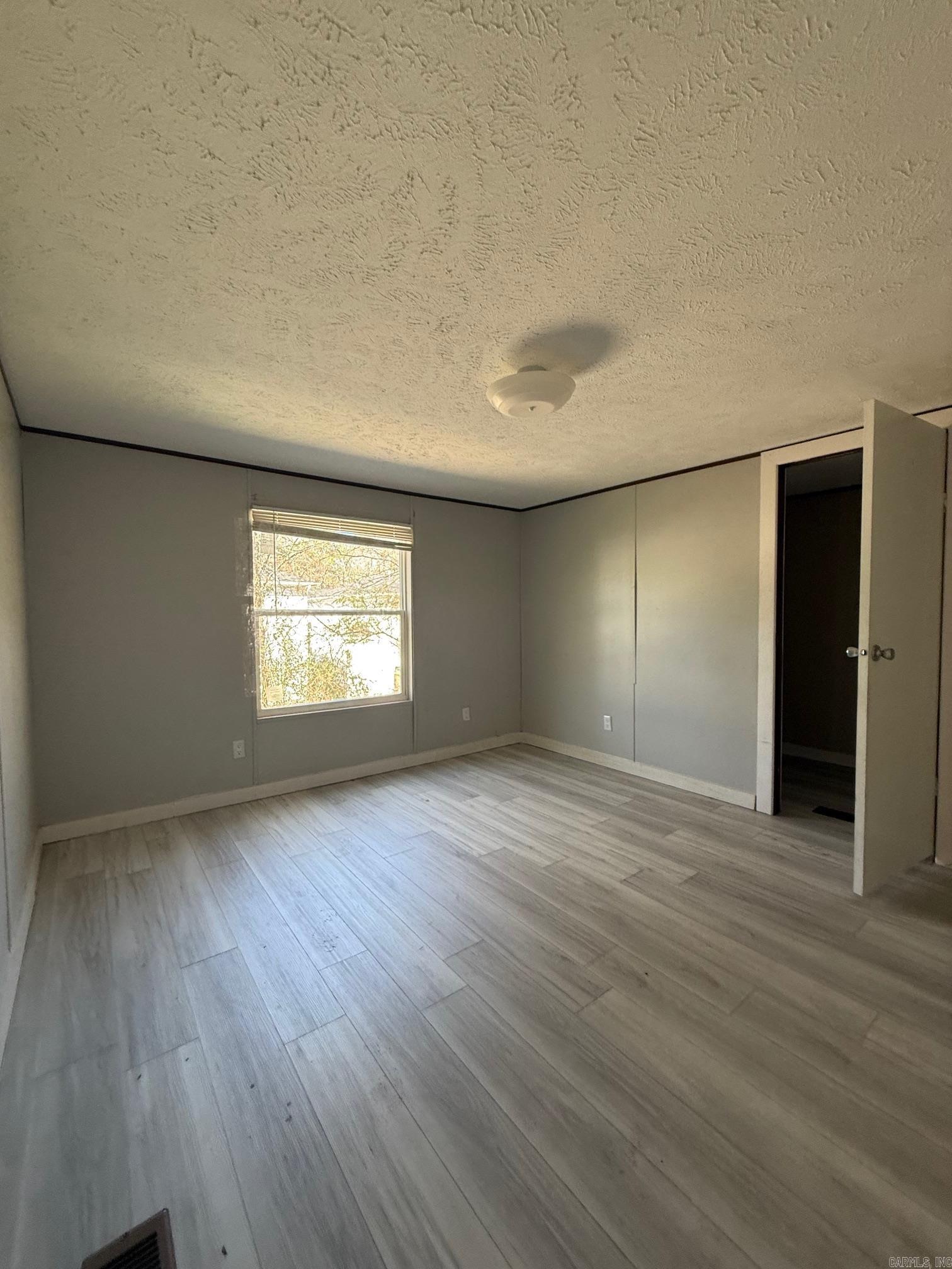 Houser-Bandy - Residential Lease