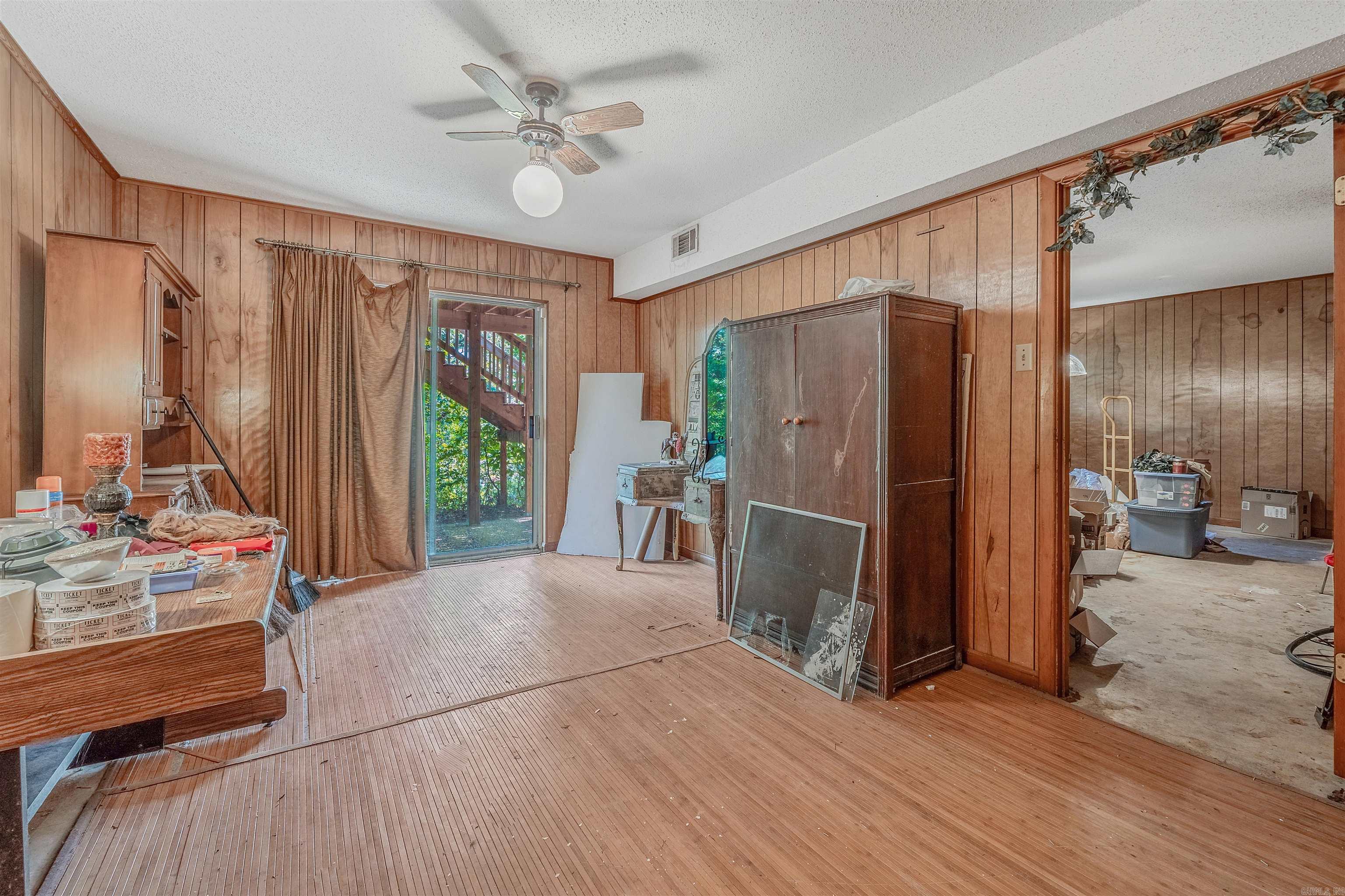 PARK HILL ADDN TO LR - Residential