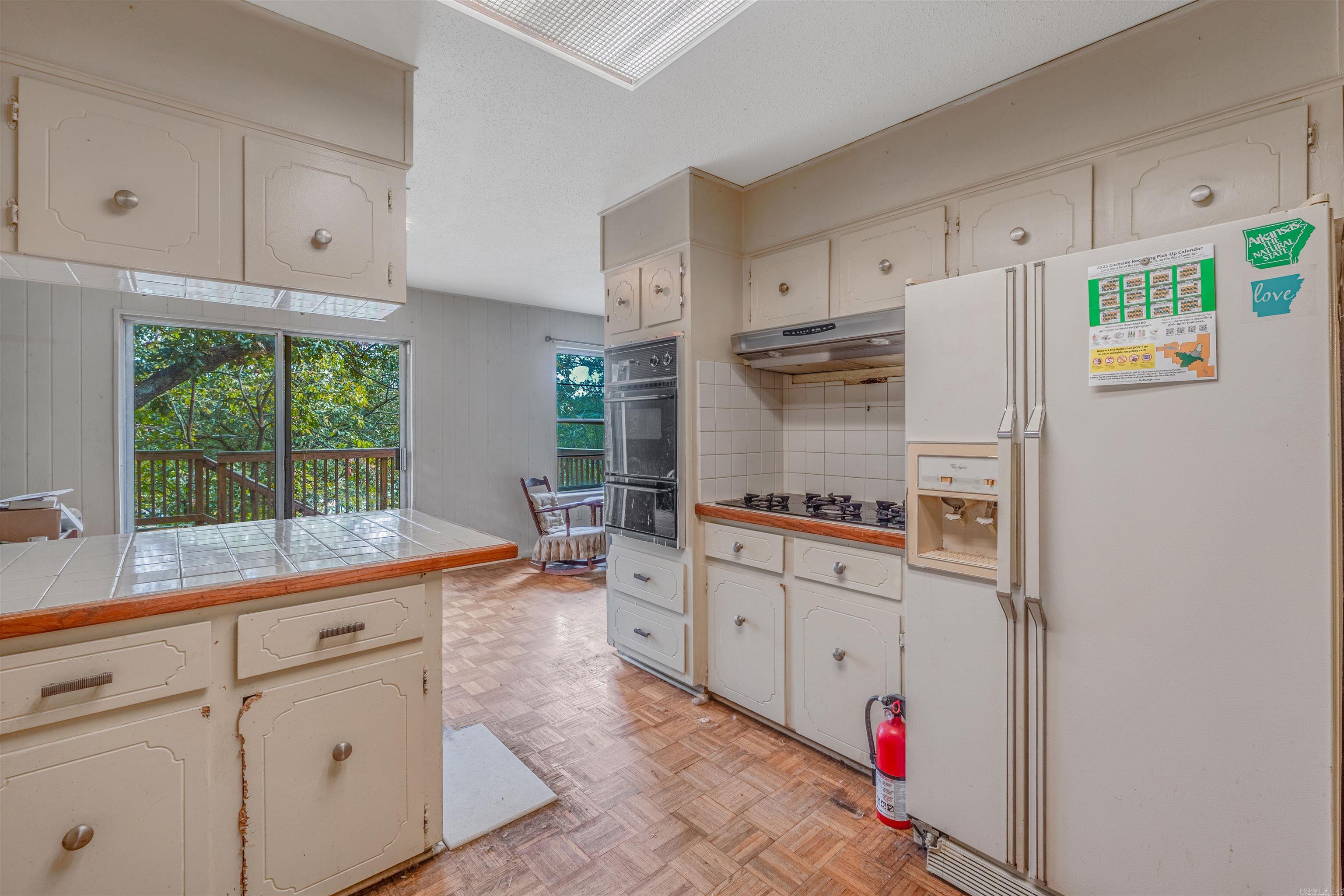 PARK HILL ADDN TO LR - Residential