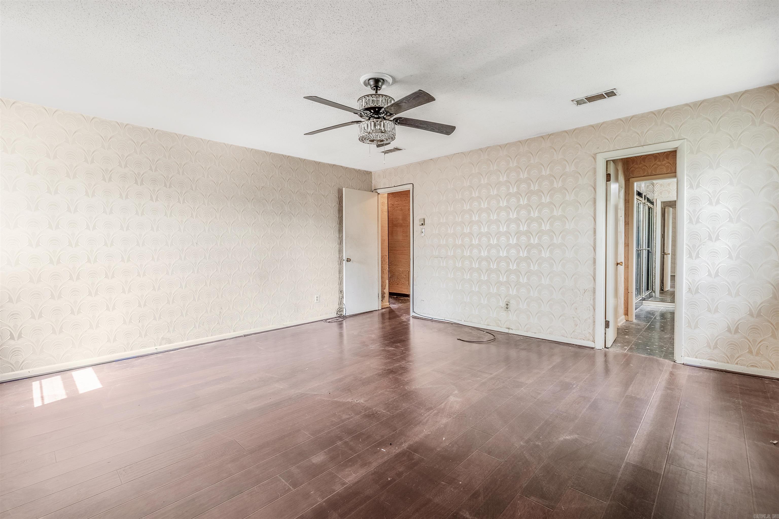 PARK HILL ADDN TO LR - Residential