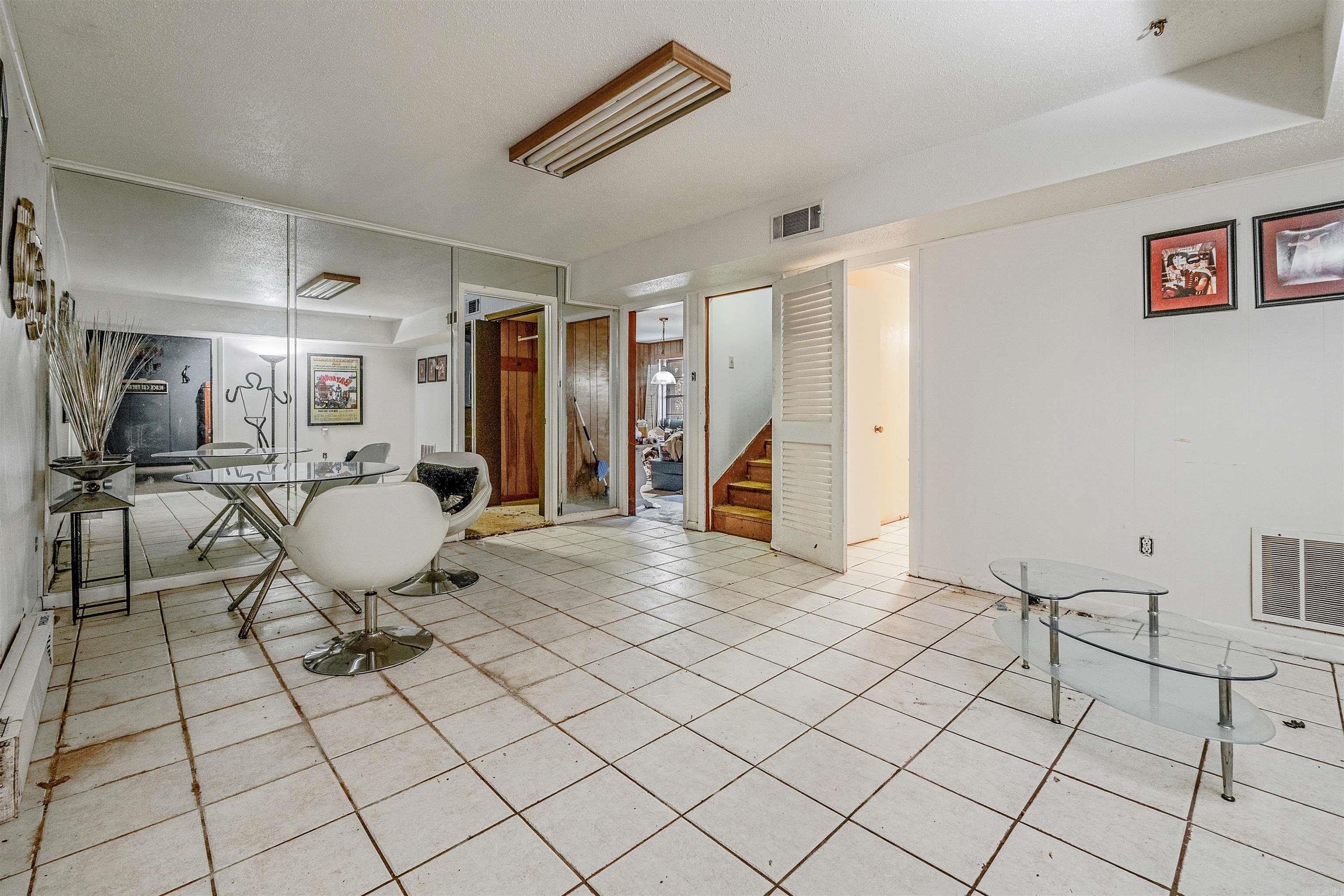 PARK HILL ADDN TO LR - Residential