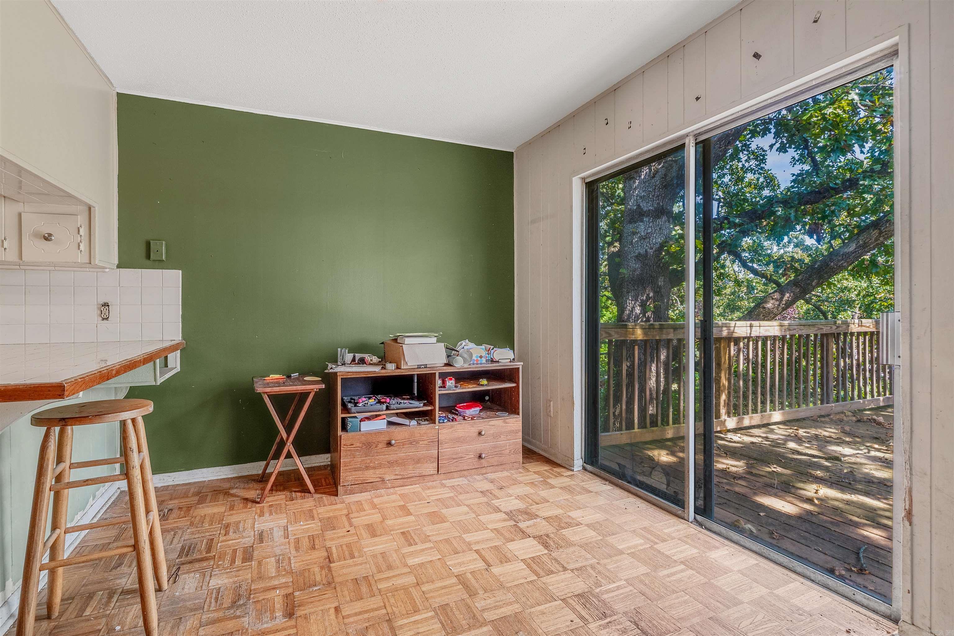 PARK HILL ADDN TO LR - Residential