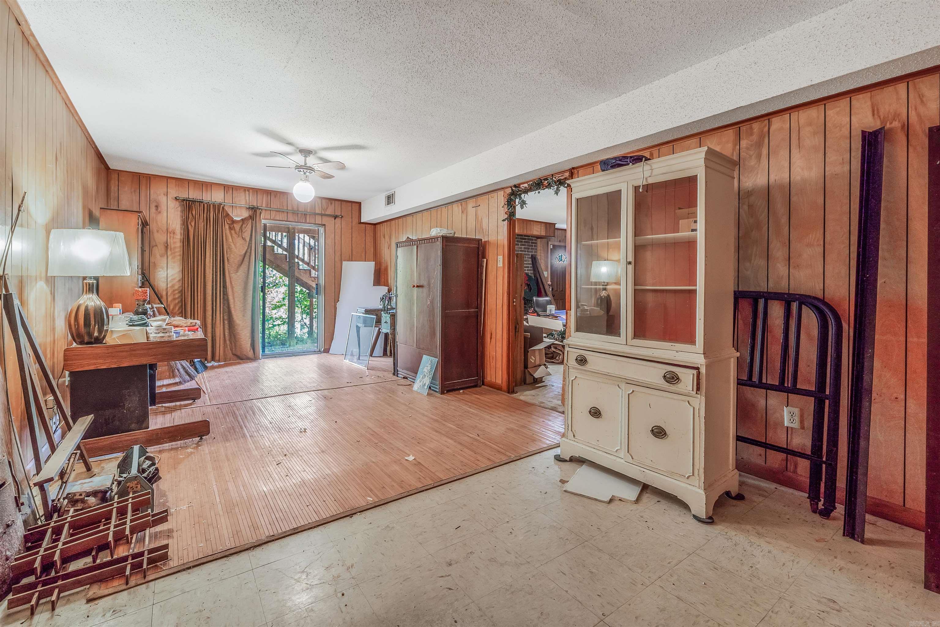 PARK HILL ADDN TO LR - Residential