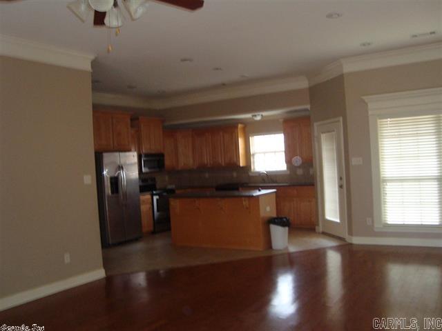 Base Meadows - Residential Lease