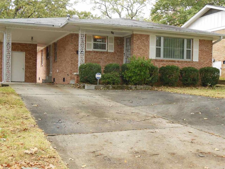 AVAILABLE JAN 1ST!!! Super nice brick home w/3 bedroom, 2 bath, furnished eat in kitchen, W/D furnished, carpet & hardwood floors, HVAC, ceiling fans, carport, fenced back yard with storage shed. $1200 Mo. / $1200 Security Dep. Call 501-414-8340