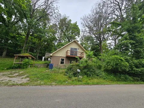 MLS: 25019371
