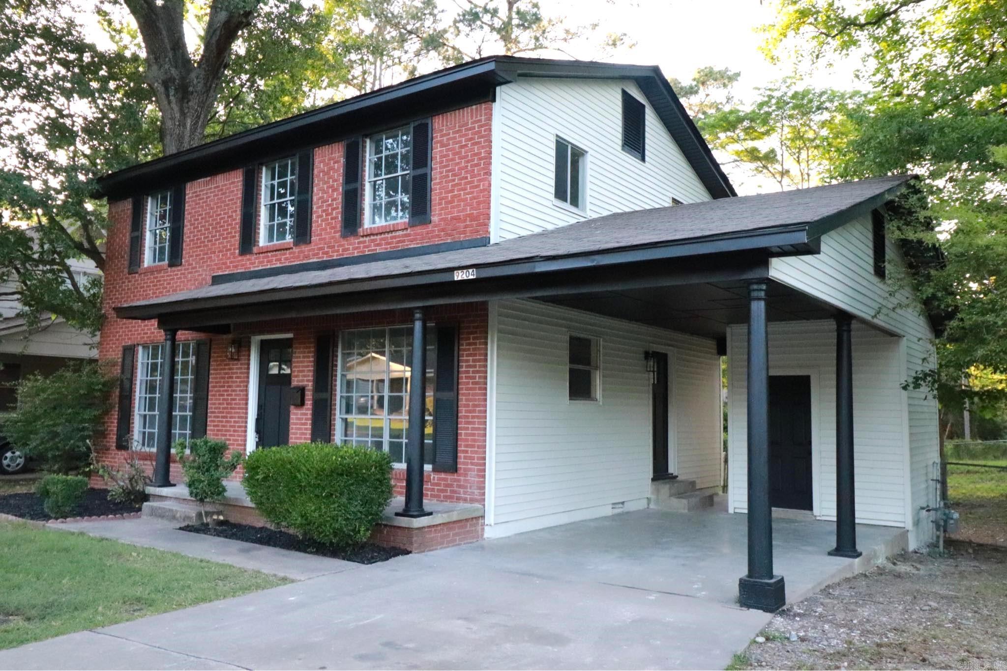 CLOVER HILL PLACE - Residential