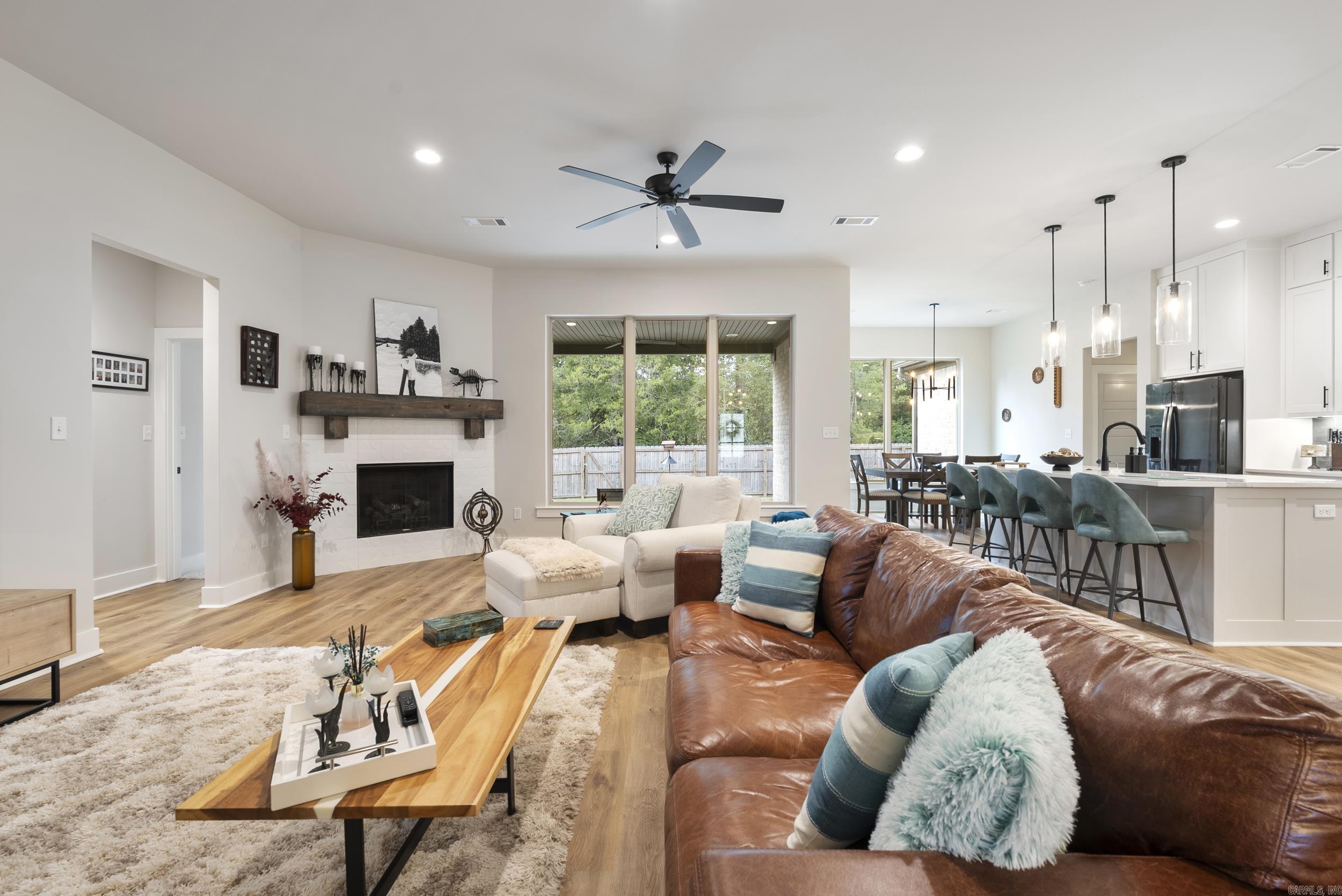 STONEBROOK - Residential