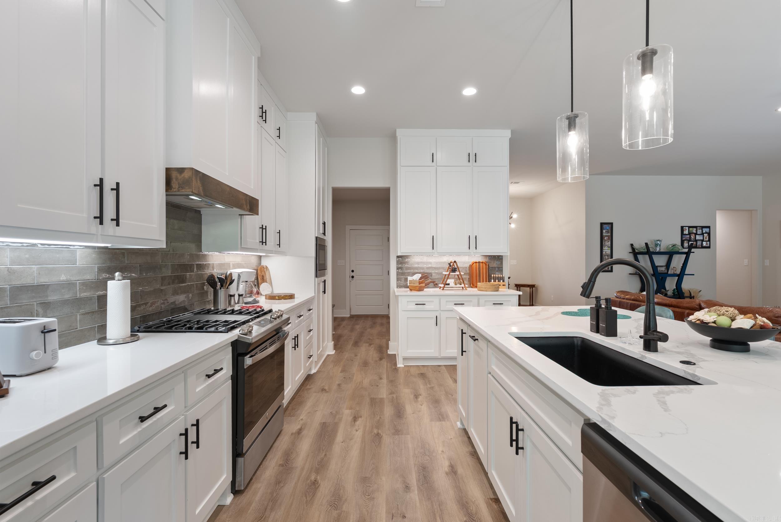 STONEBROOK - Residential