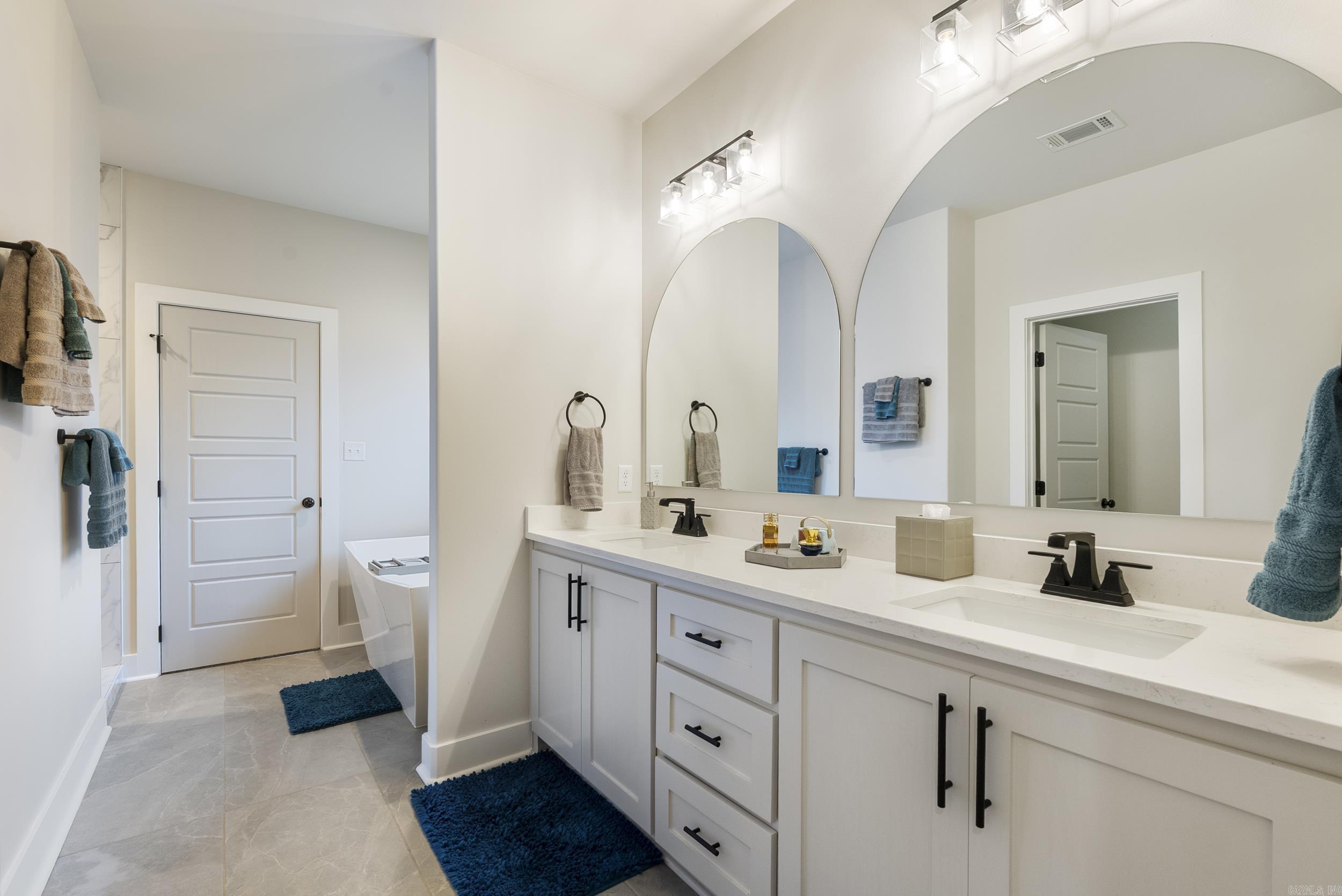 STONEBROOK - Residential