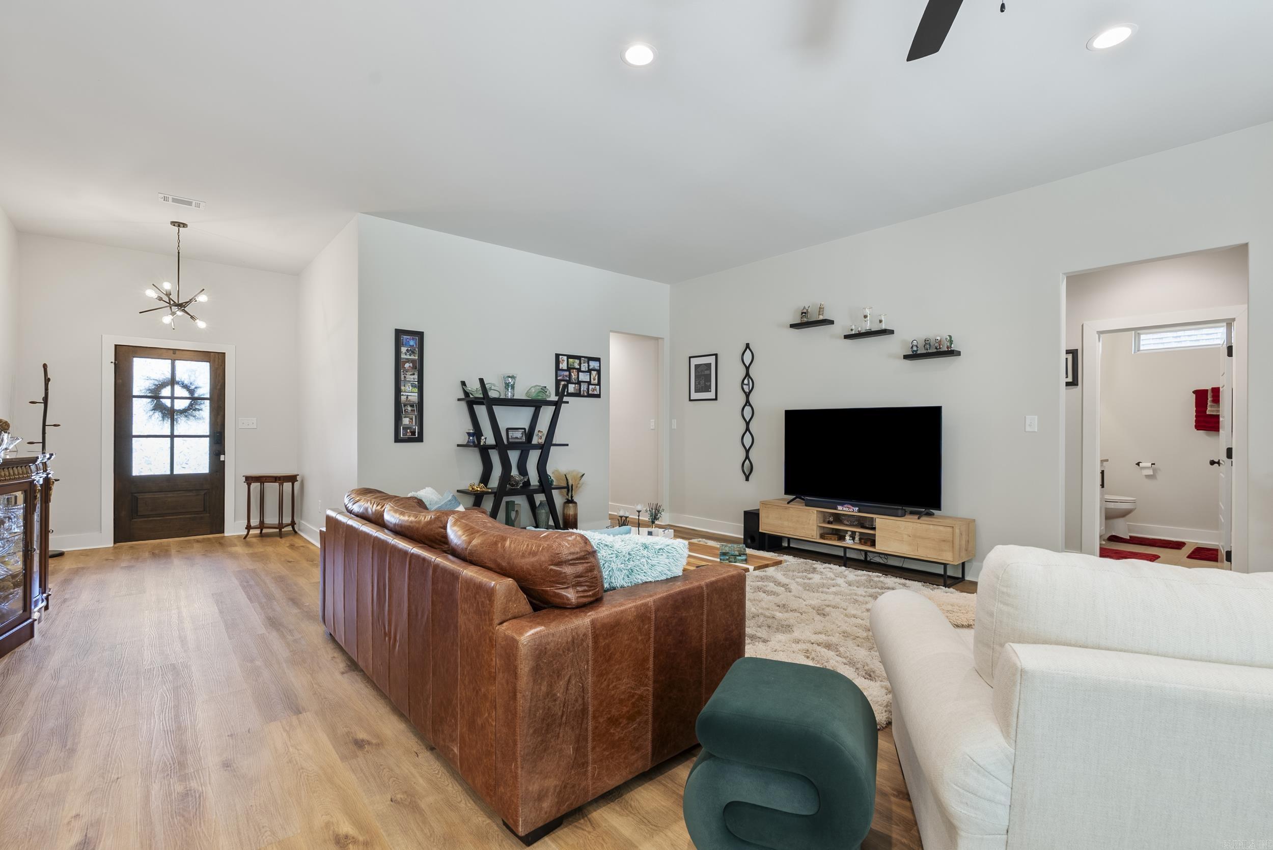 STONEBROOK - Residential