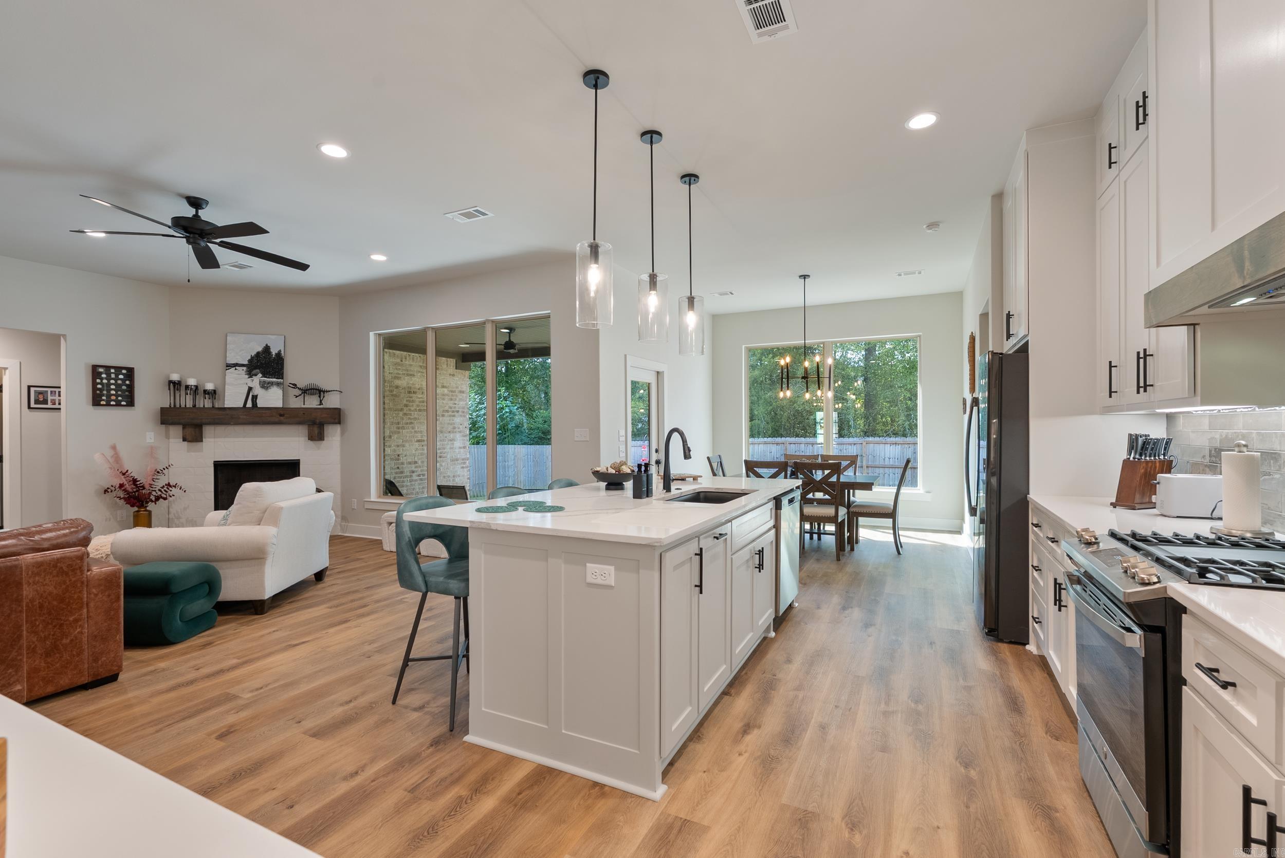 STONEBROOK - Residential