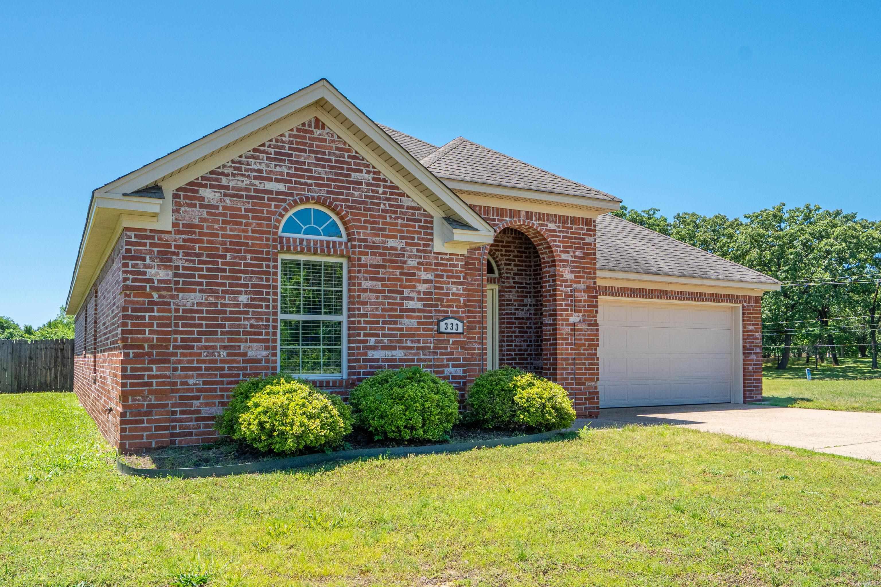 AUTUMN RIDGE - Residential