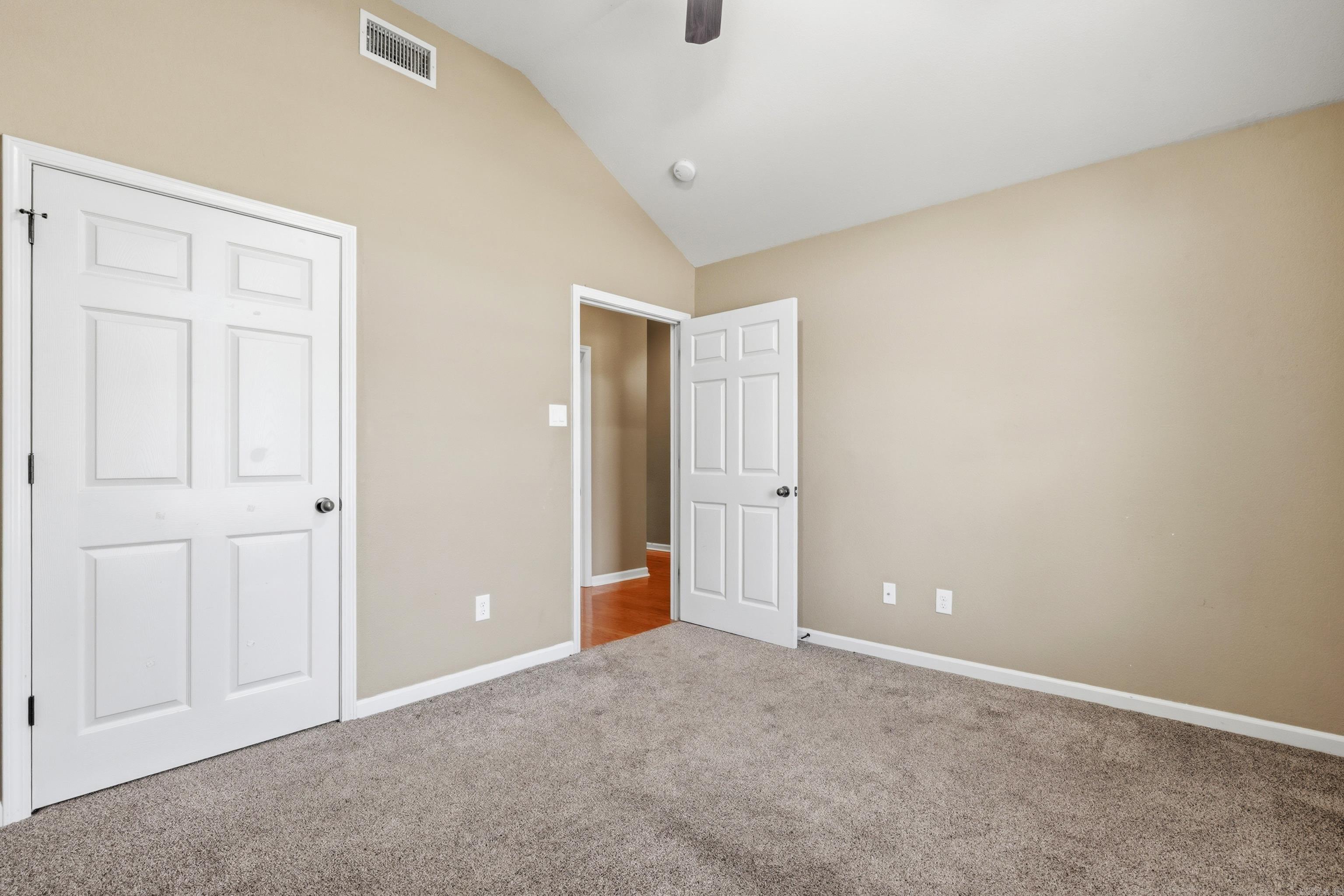 AUTUMN RIDGE - Residential
