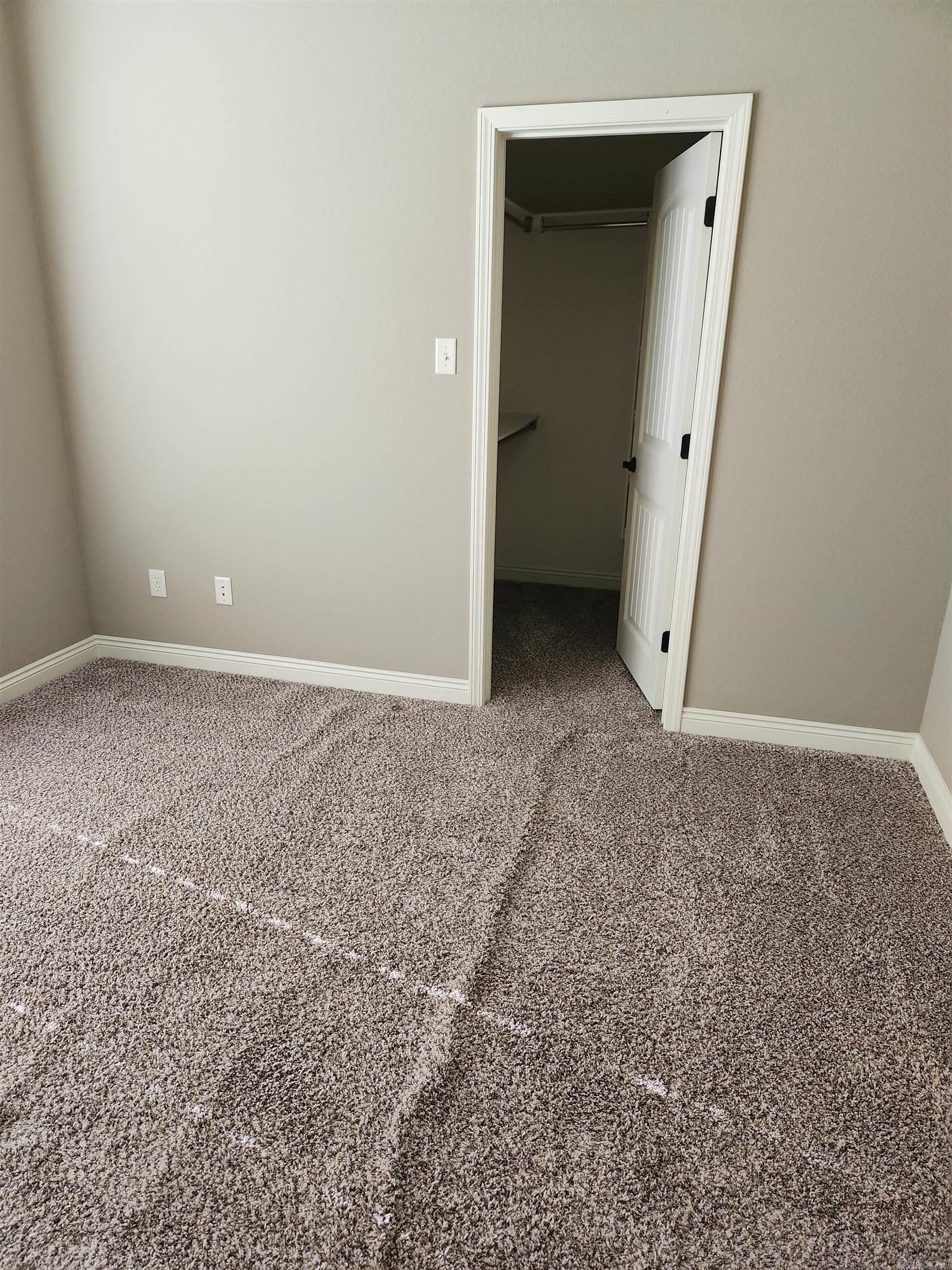 CEDAR FENCE - Residential